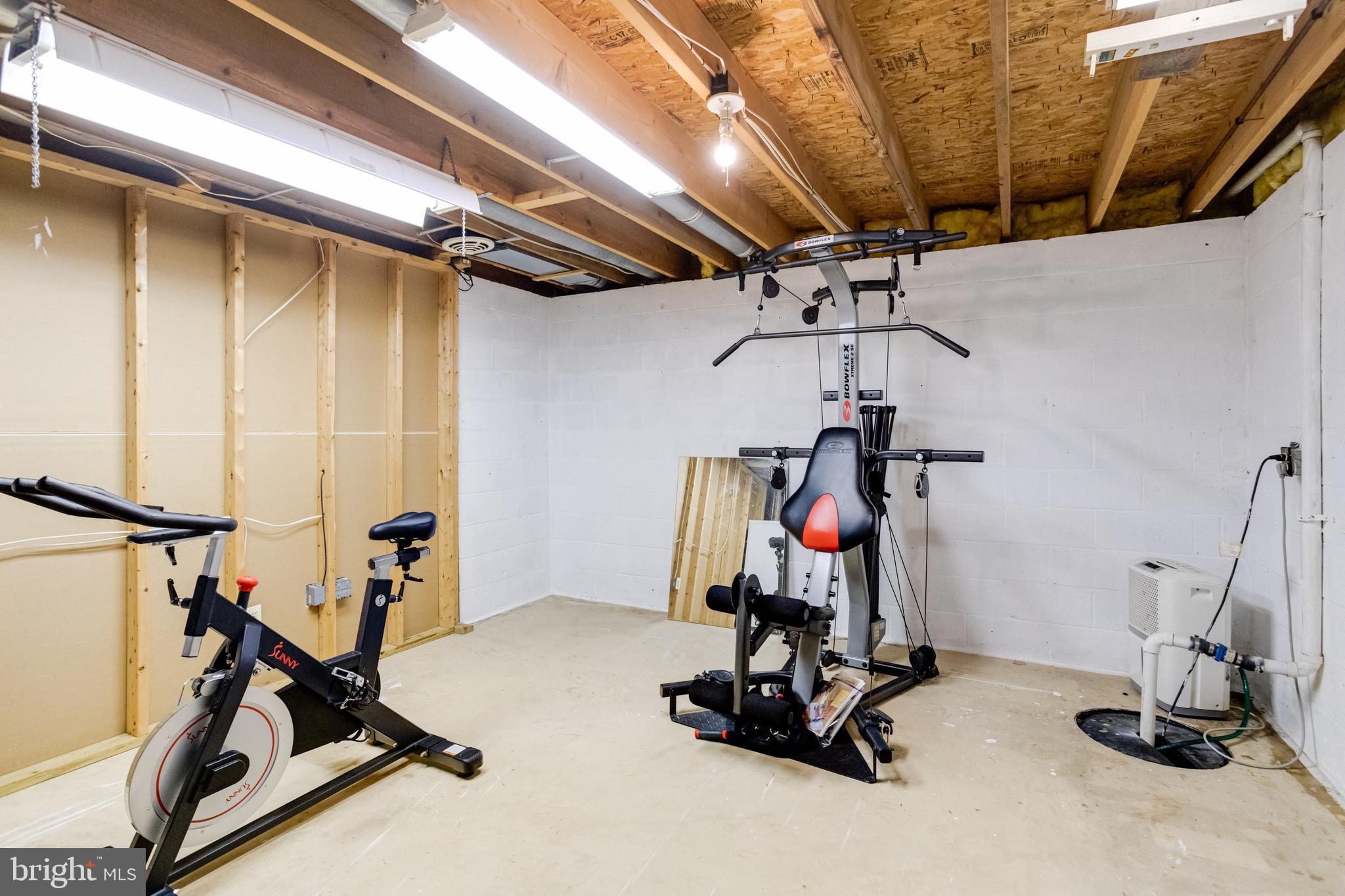 BAY VIEW ESTATES - Residential