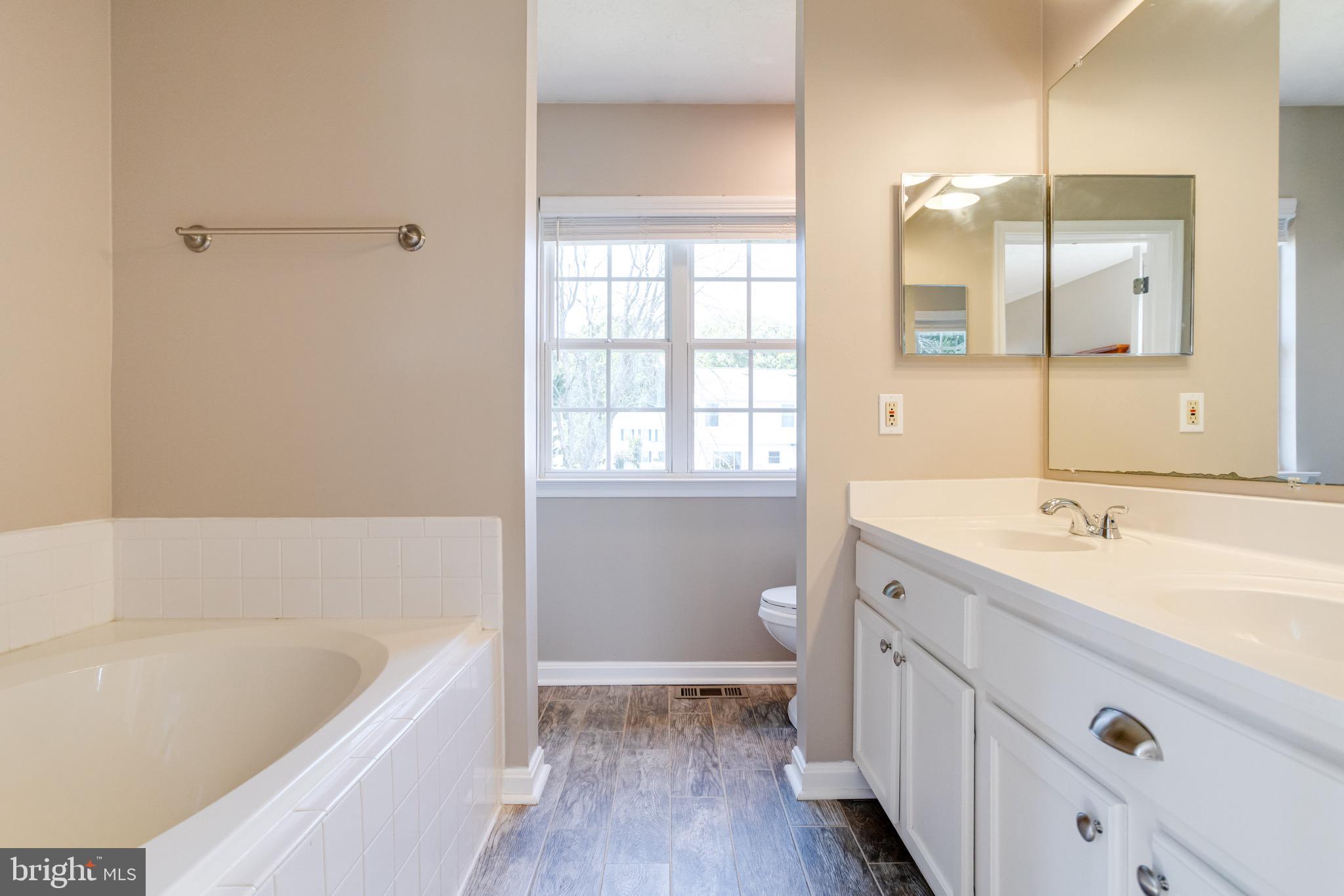 BAY VIEW ESTATES - Residential