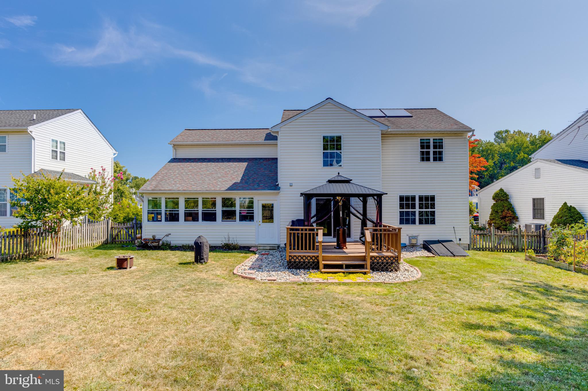 BAY VIEW ESTATES - Residential