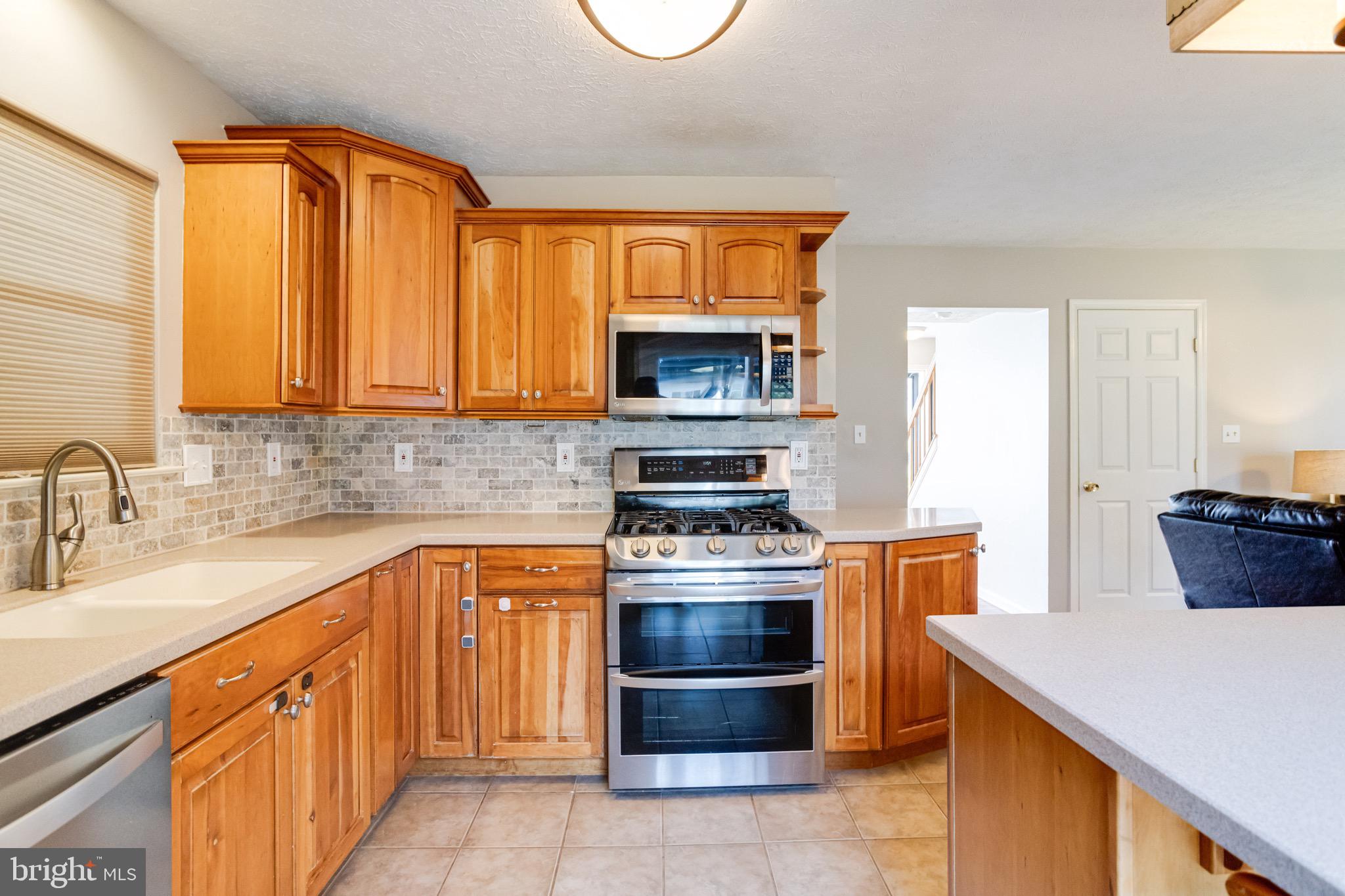 BAY VIEW ESTATES - Residential