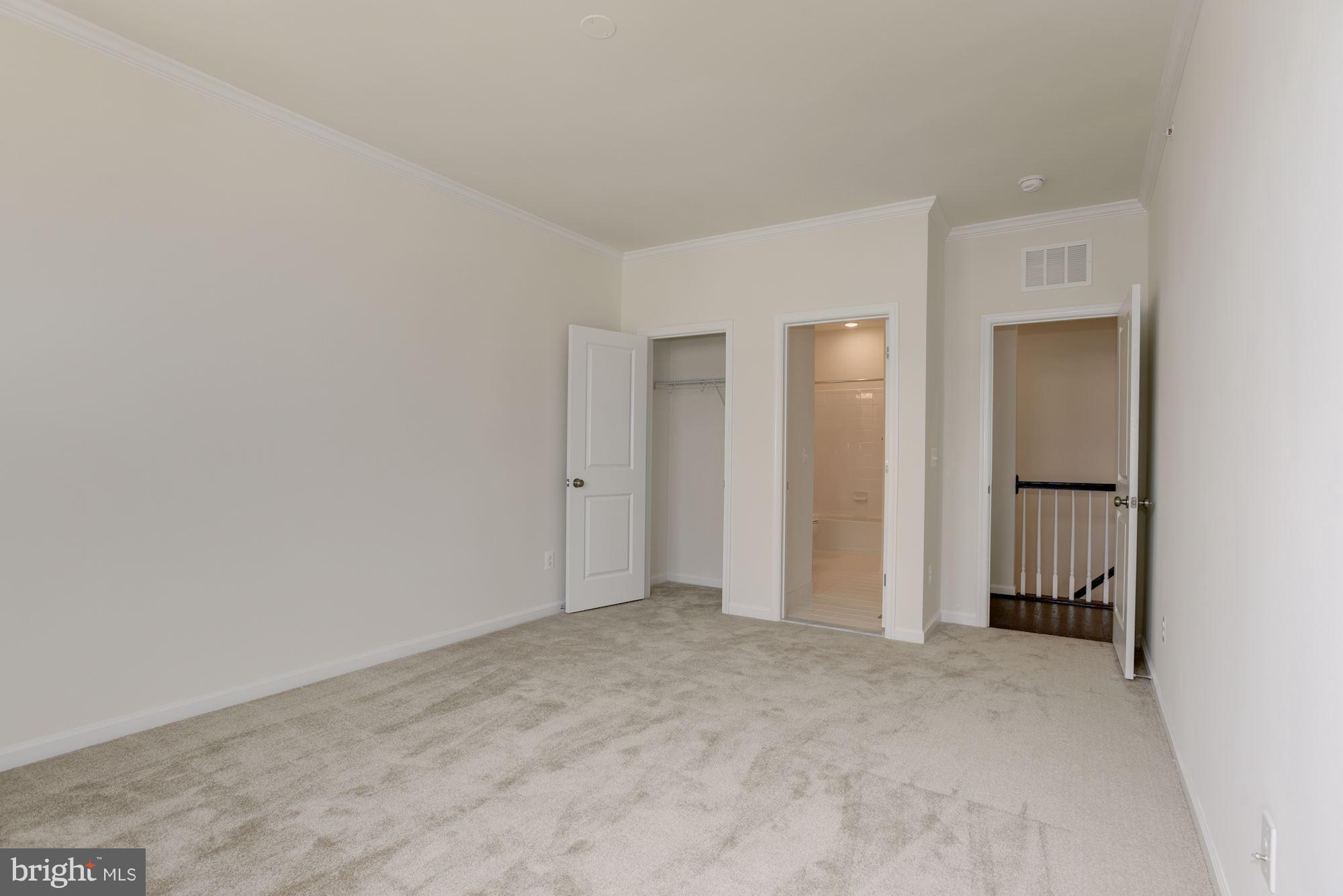 STONE MILL - Residential Lease