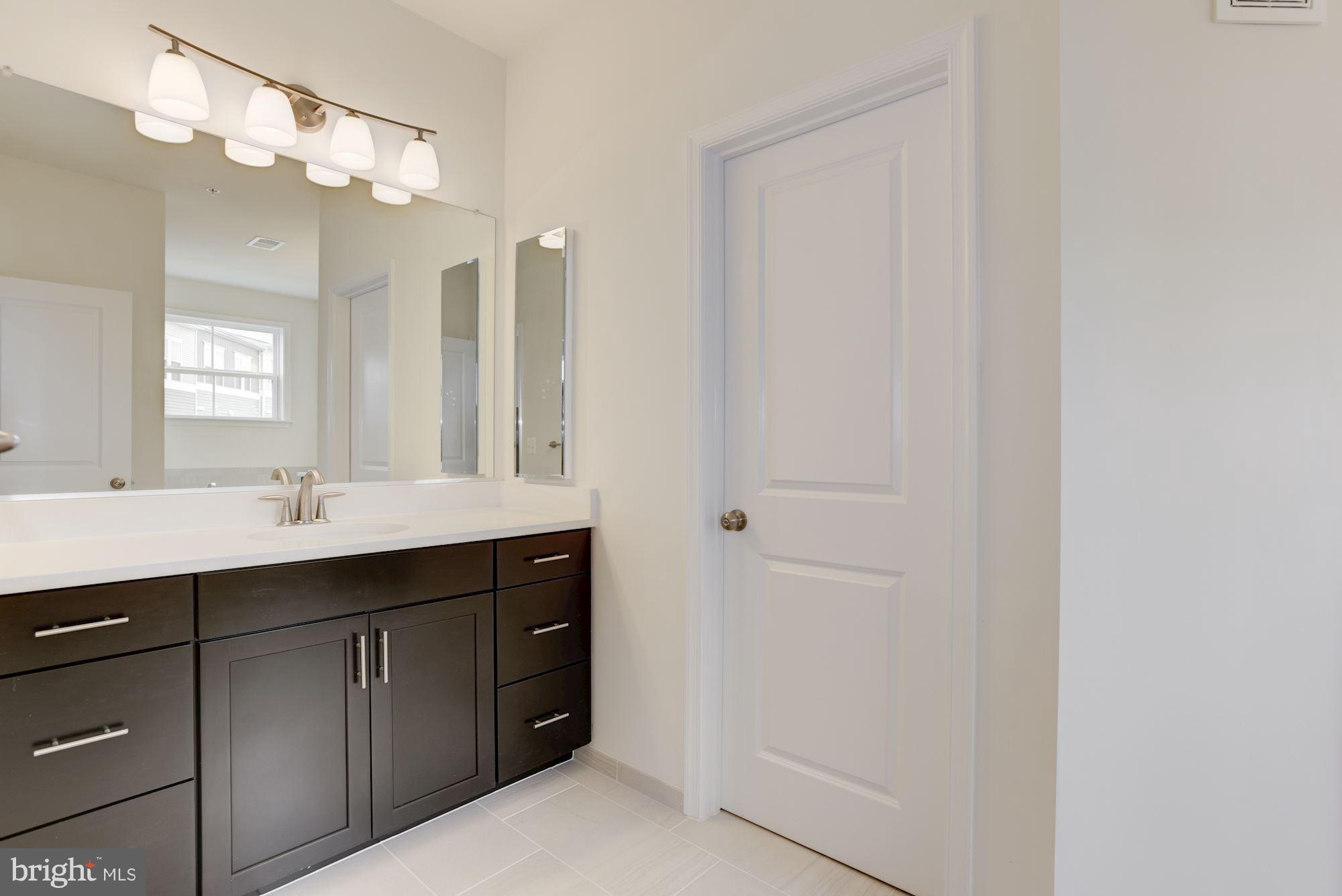 STONE MILL - Residential Lease