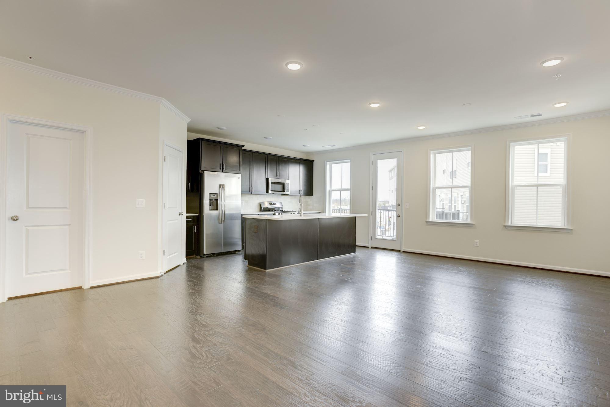 STONE MILL - Residential Lease