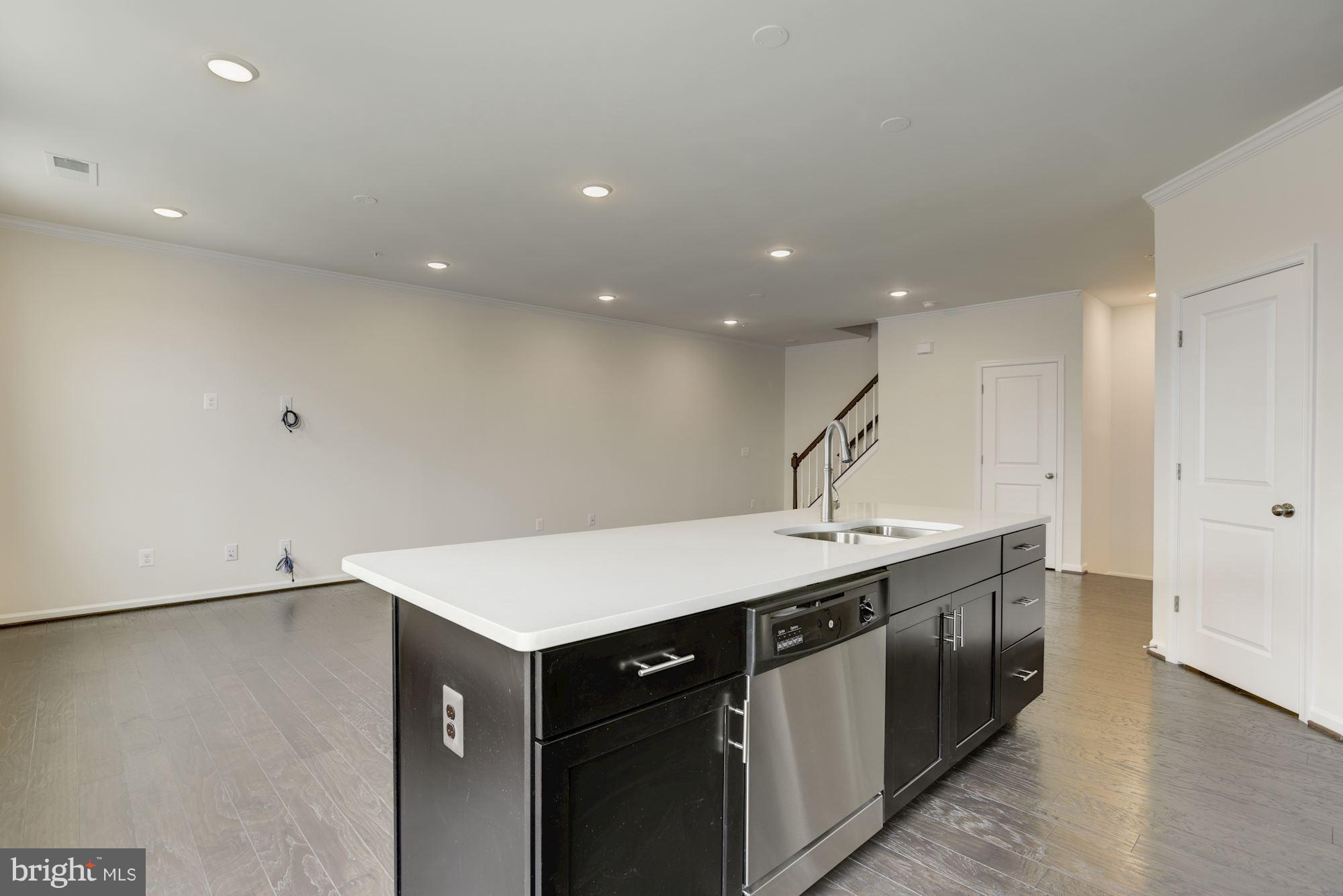 STONE MILL - Residential Lease