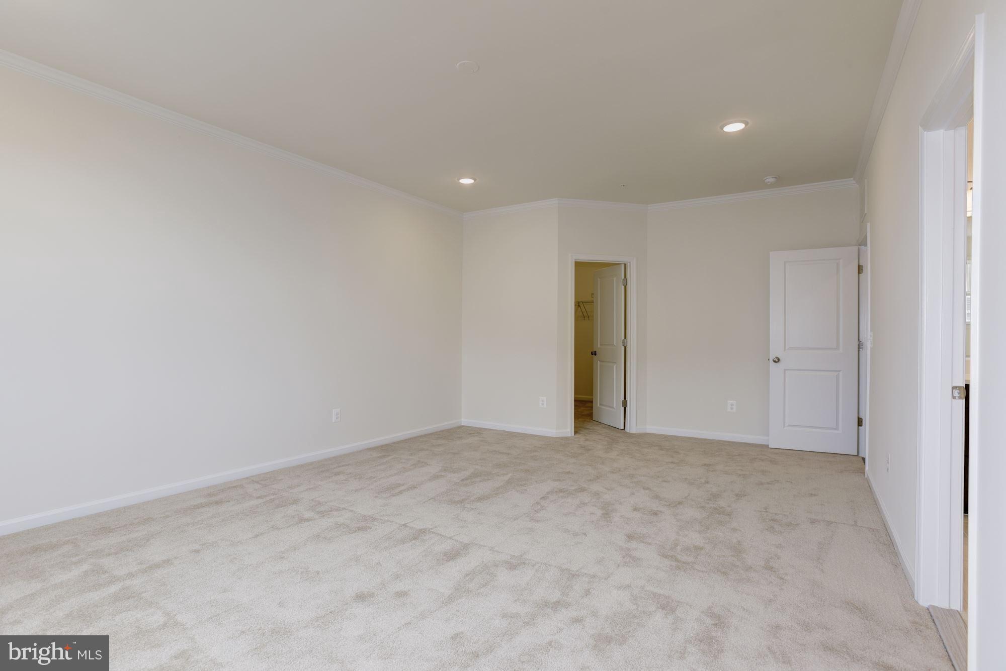 STONE MILL - Residential Lease