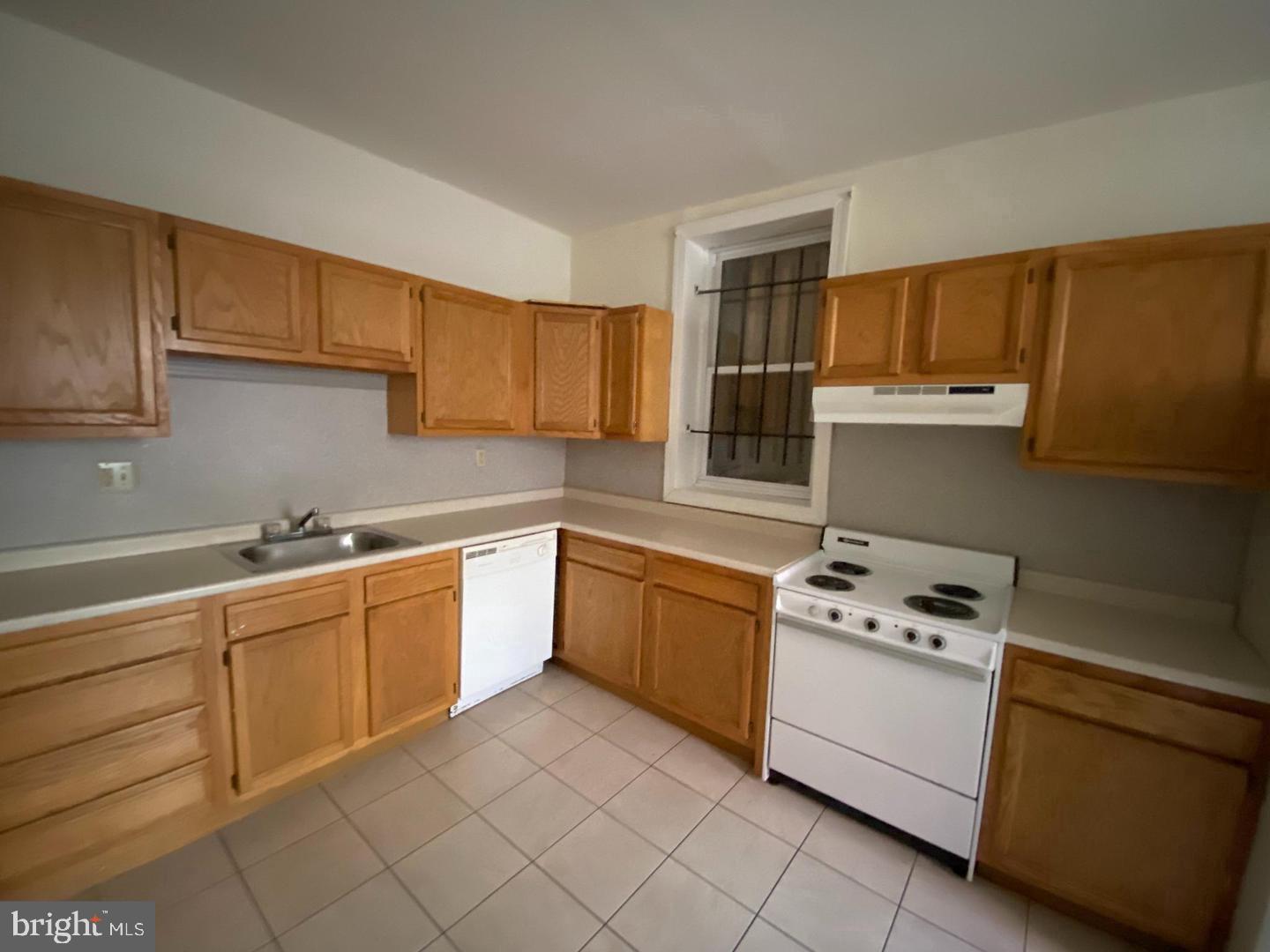 TEMPLE UNIVERSITY - Residential Income