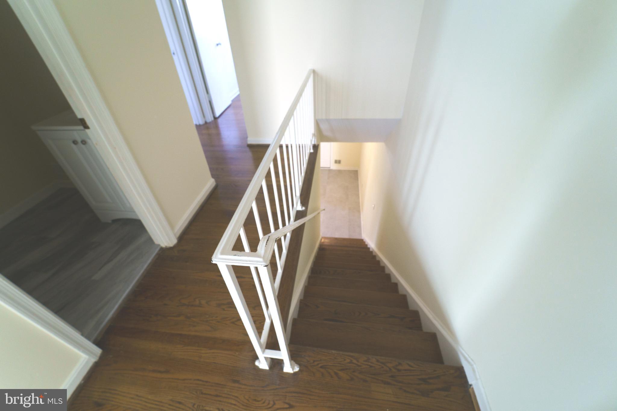 WHEATON TOWNE - Residential Lease