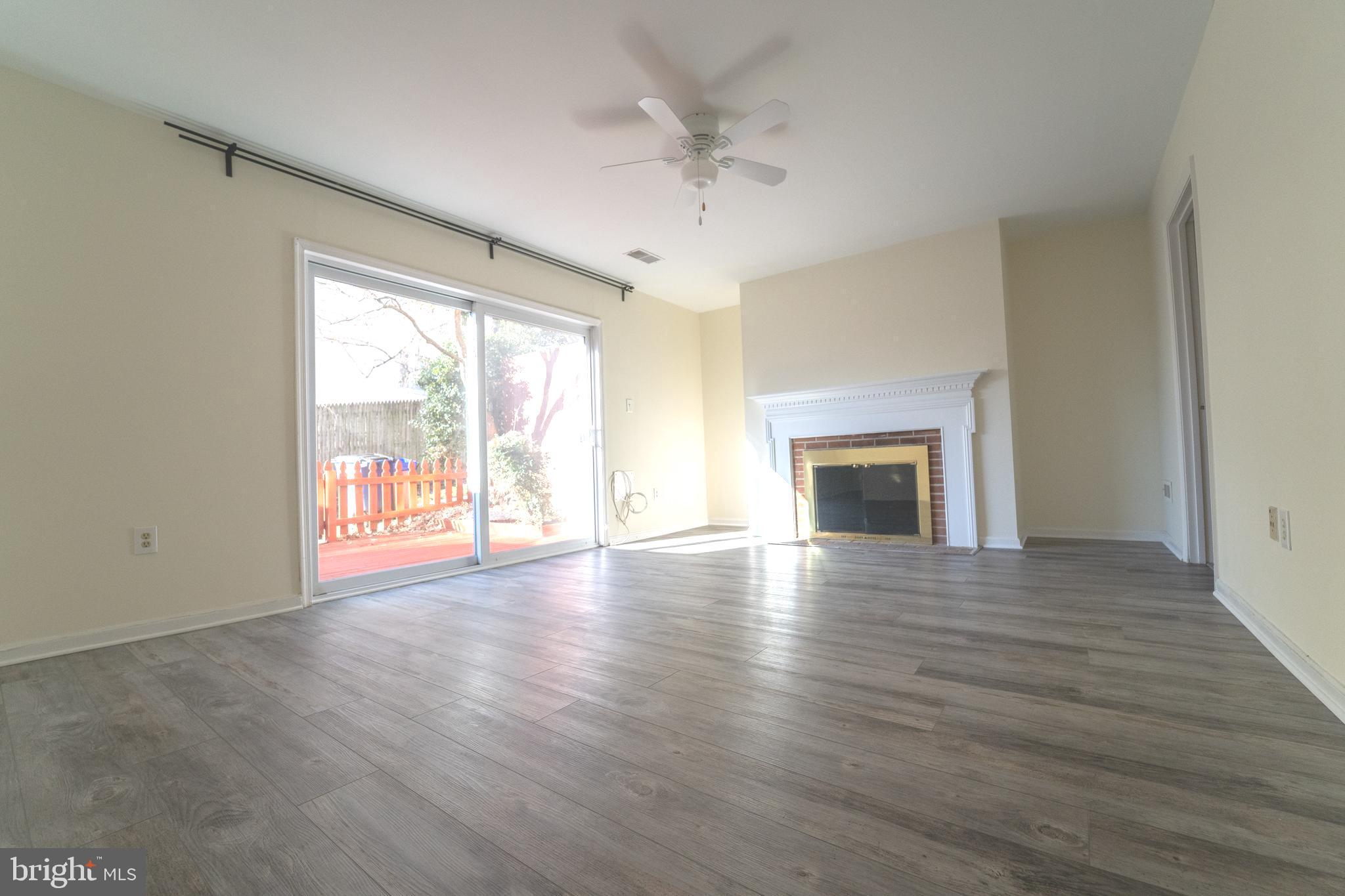 WHEATON TOWNE - Residential Lease