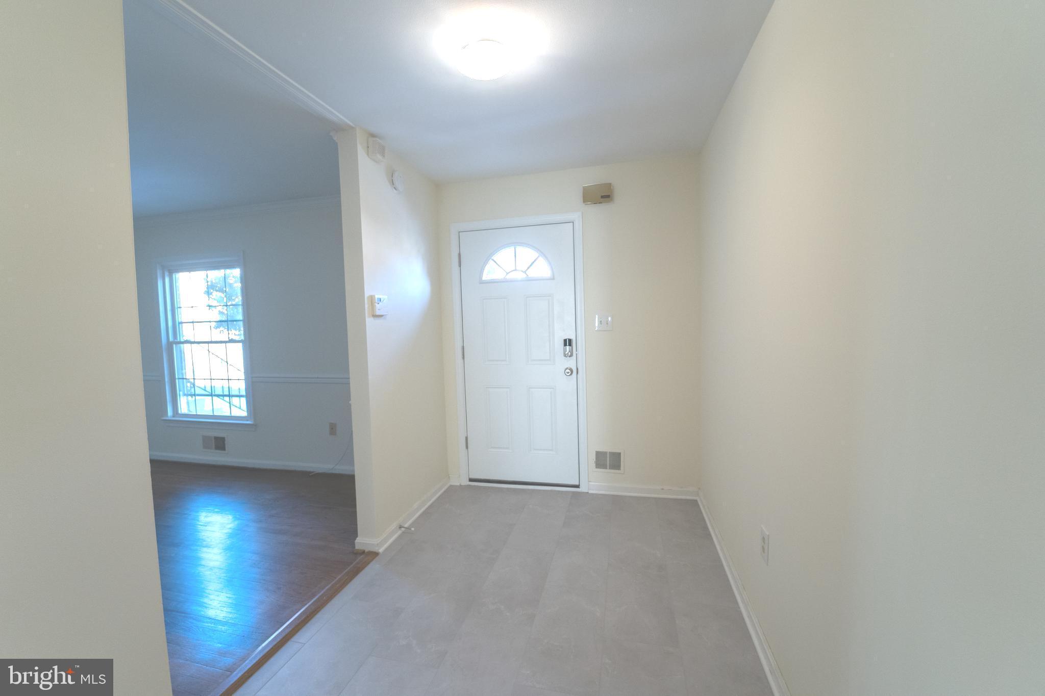 WHEATON TOWNE - Residential Lease