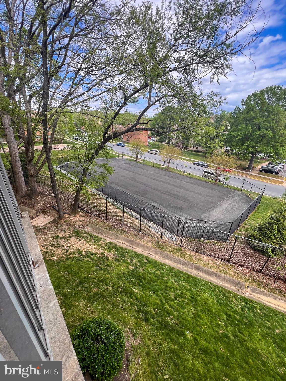 SAXONY SQUARE - Residential