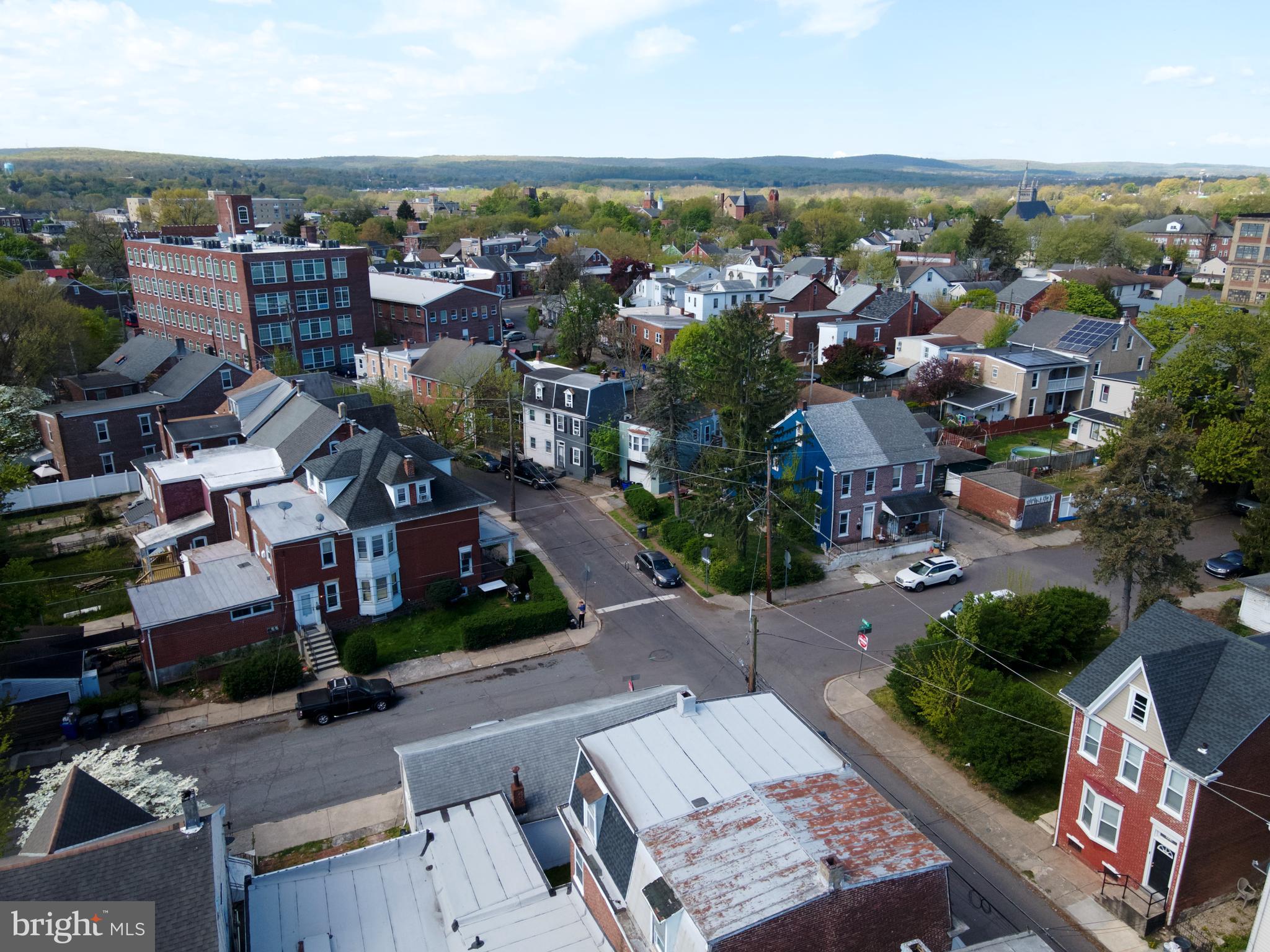 POTTSTOWN - Residential