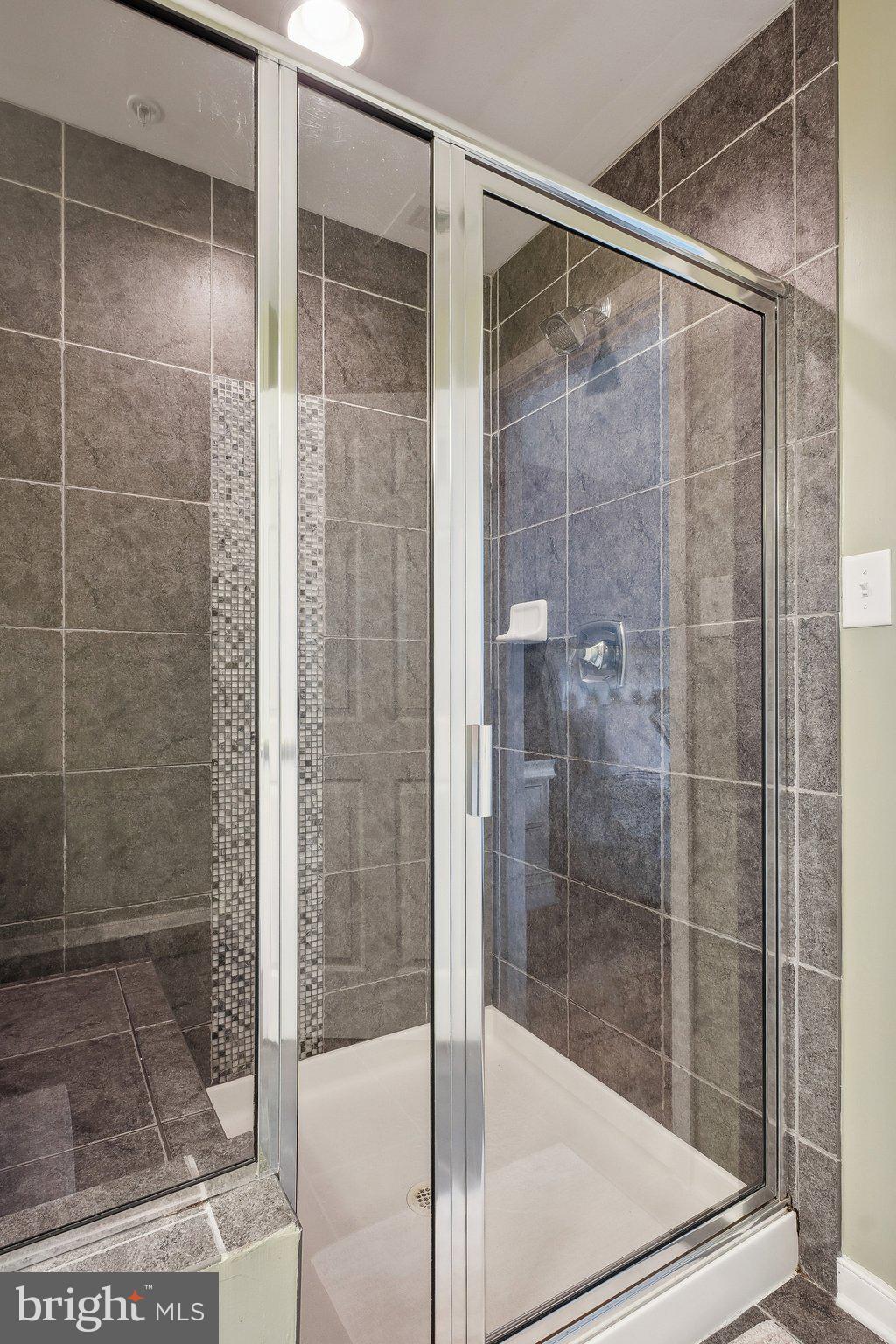 FOX HUNT ESTATES - Residential