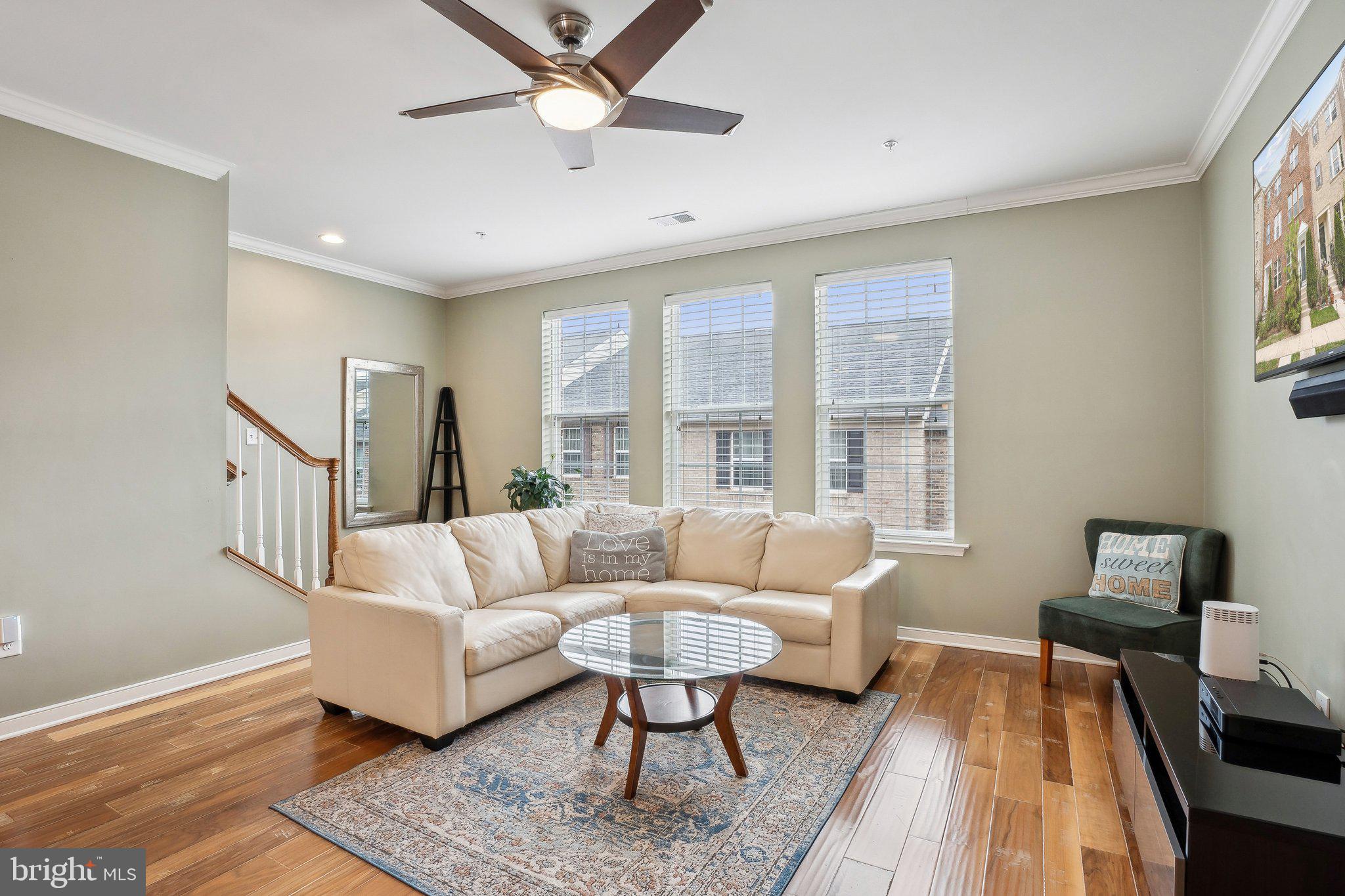 FOX HUNT ESTATES - Residential