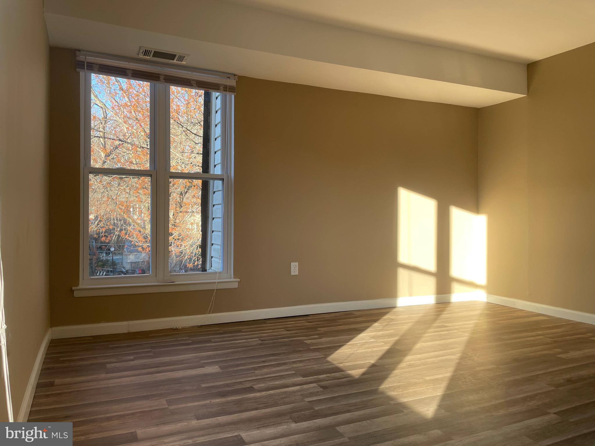 RHAWNHURST - Residential Lease