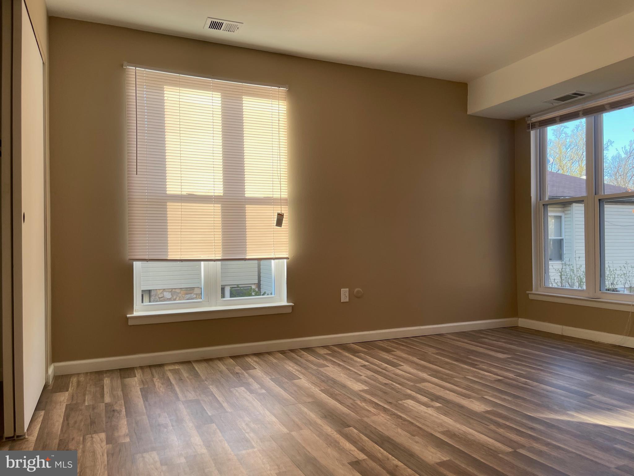 RHAWNHURST - Residential Lease