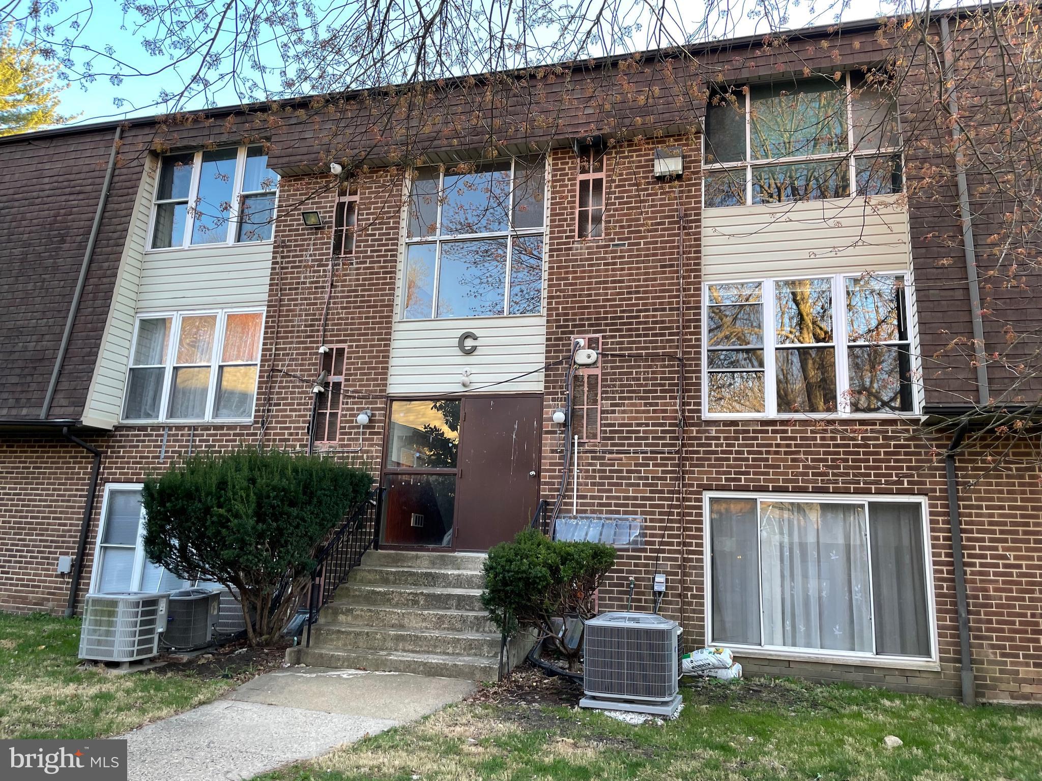 RHAWNHURST - Residential Lease