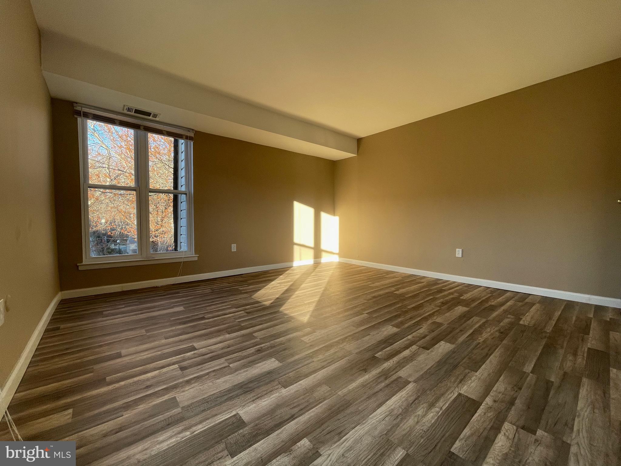 RHAWNHURST - Residential Lease