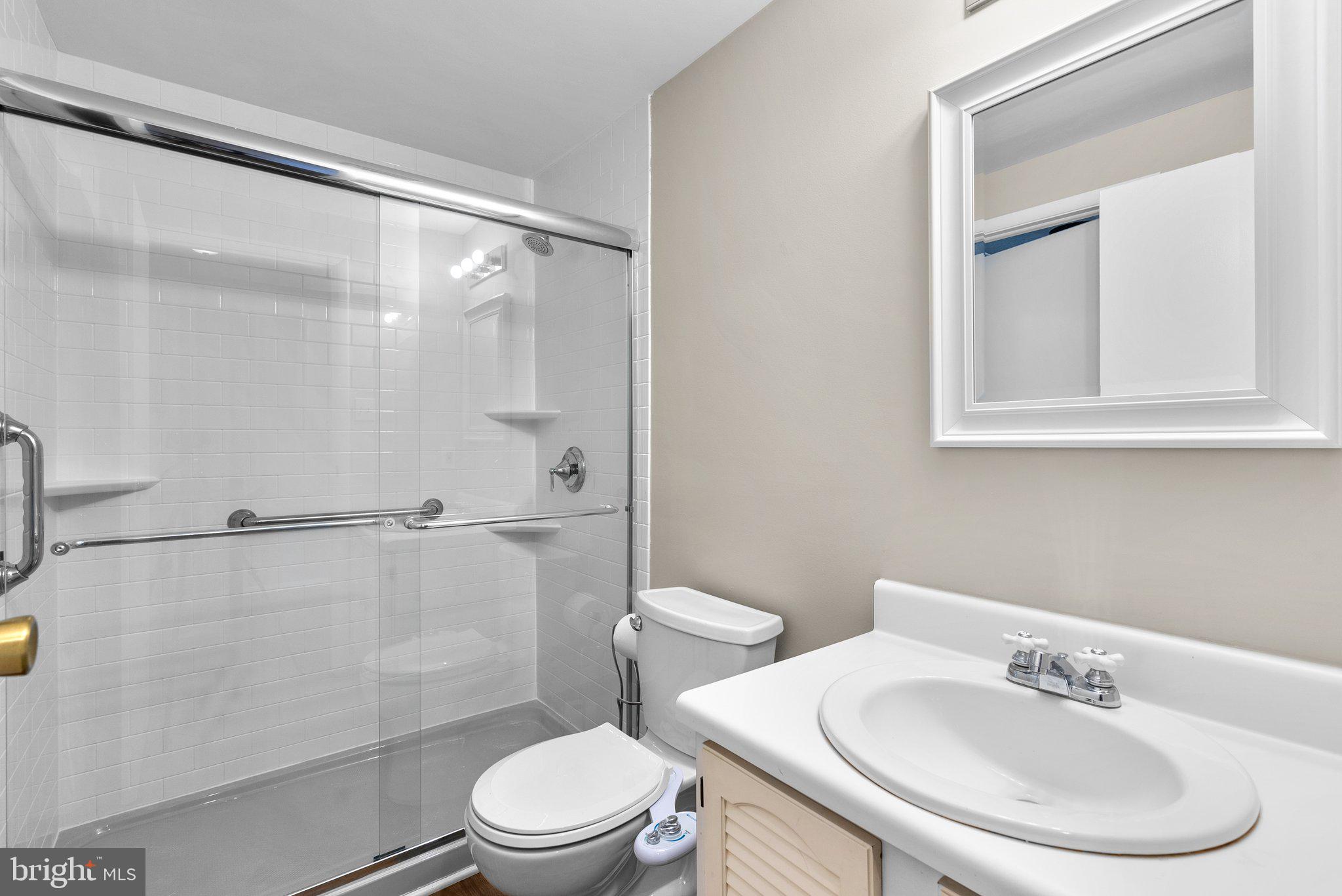 DAMASCUS VALLEY PARK - Residential