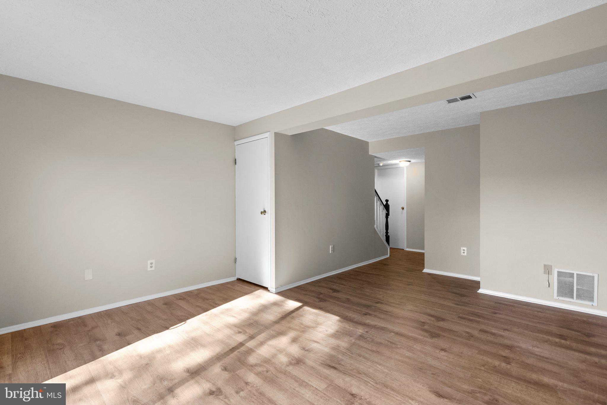 DAMASCUS VALLEY PARK - Residential