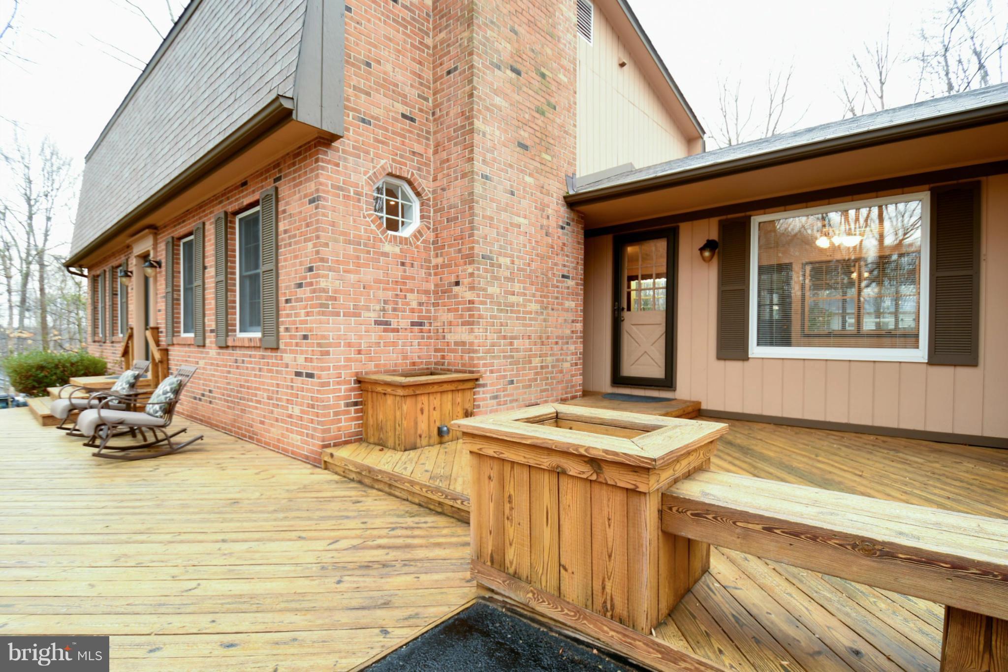 PRESTIGE MANOR - Residential