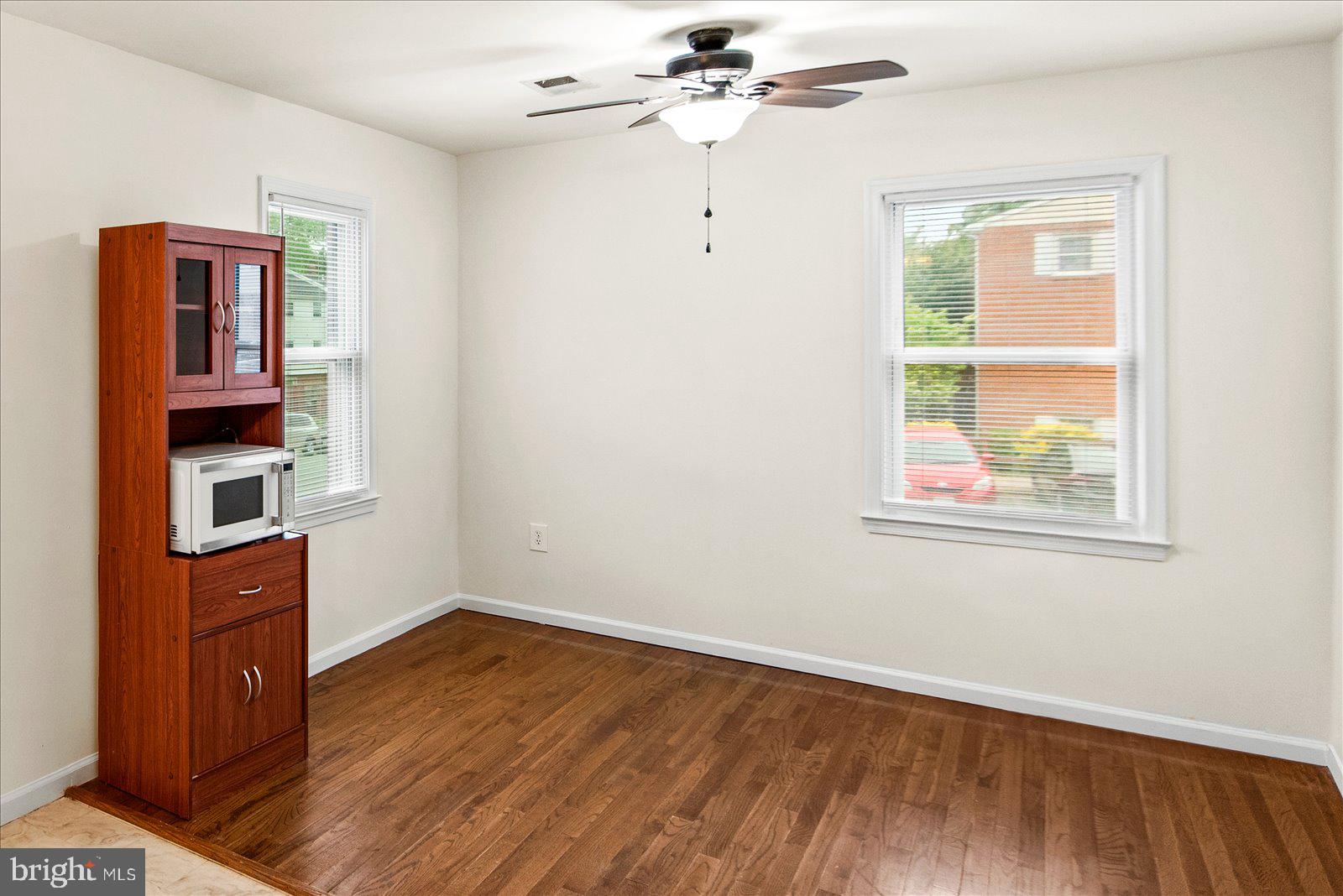 DALE CITY - Residential