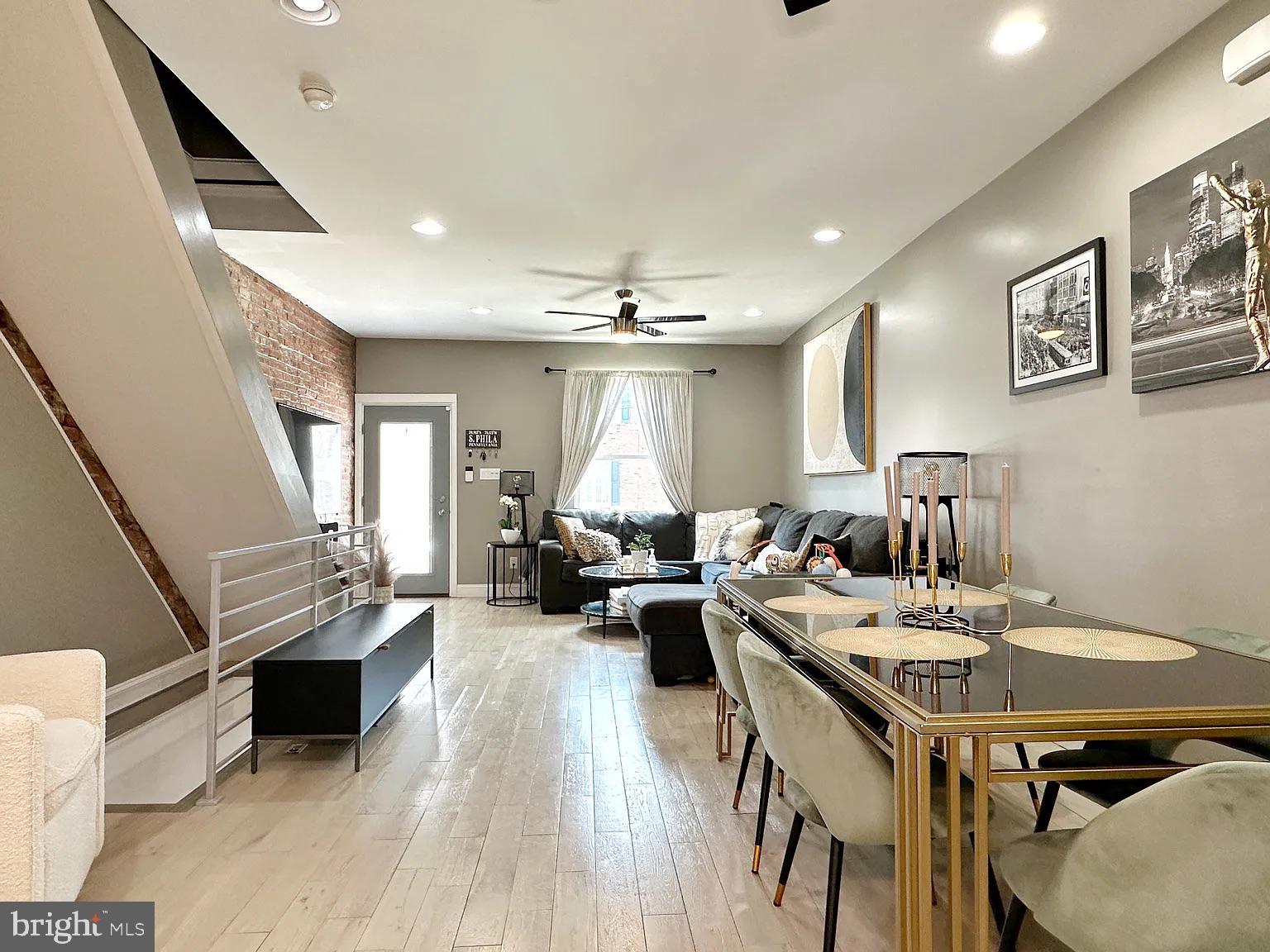 GIRARD ESTATES - Residential