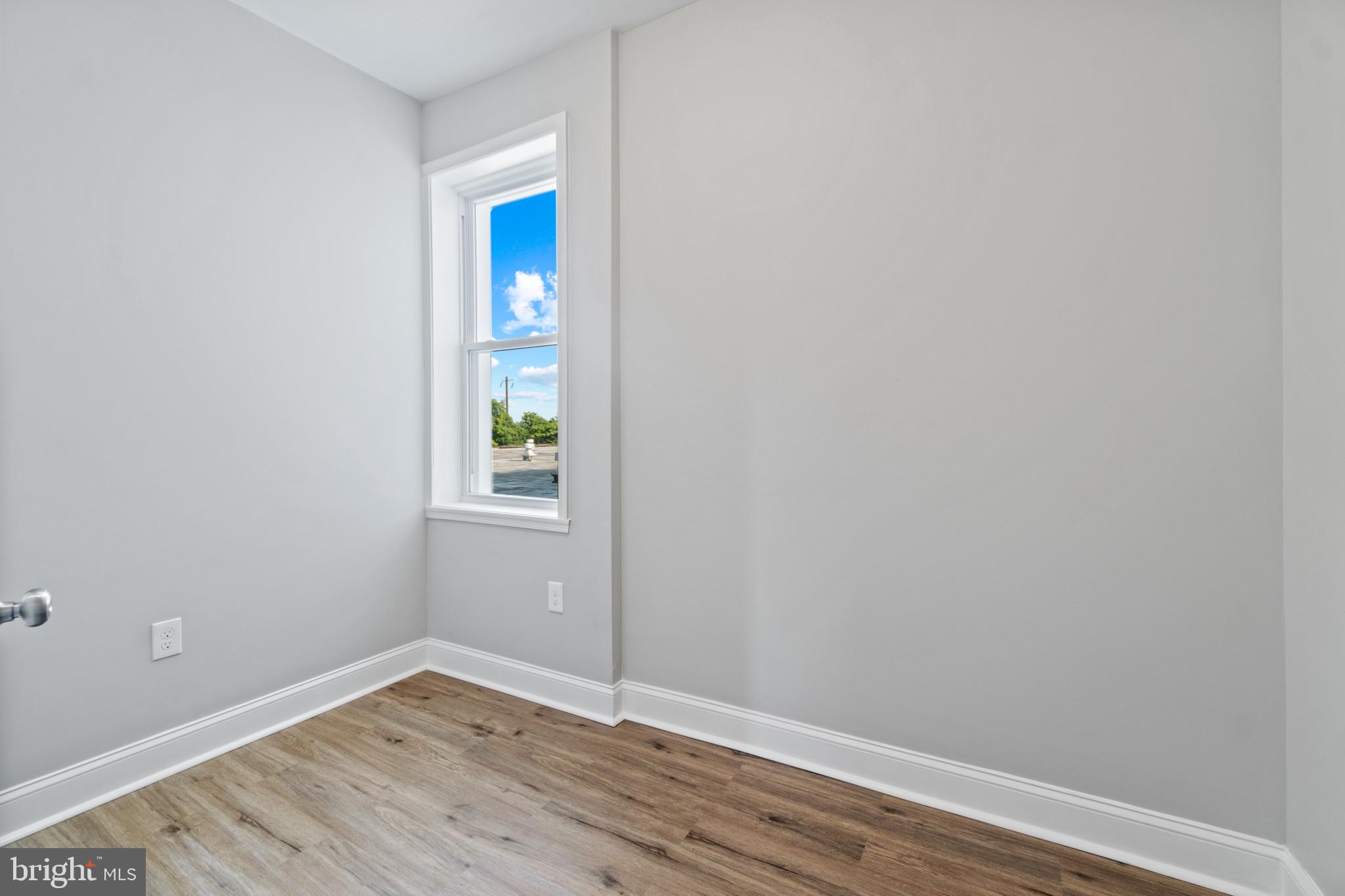 BRIDGEVIEW - GREENLAWN - Residential Lease