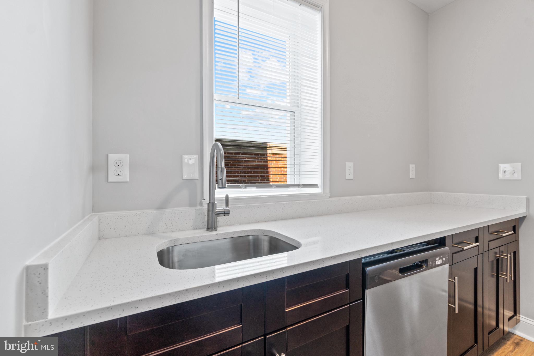 BRIDGEVIEW - GREENLAWN - Residential Lease