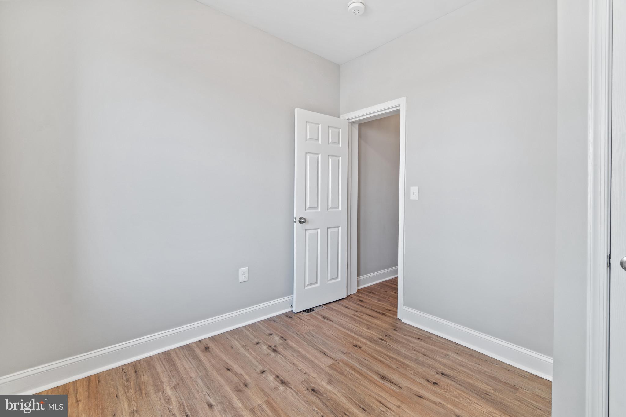 BRIDGEVIEW - GREENLAWN - Residential Lease