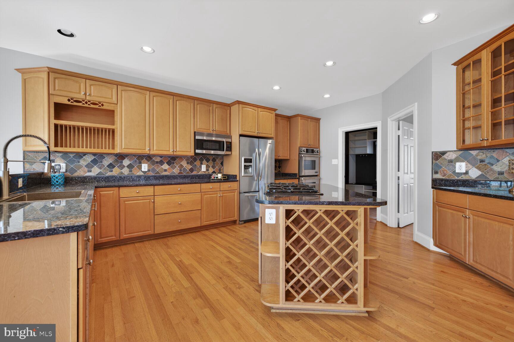 BROWNSTOWN ESTATES - Residential