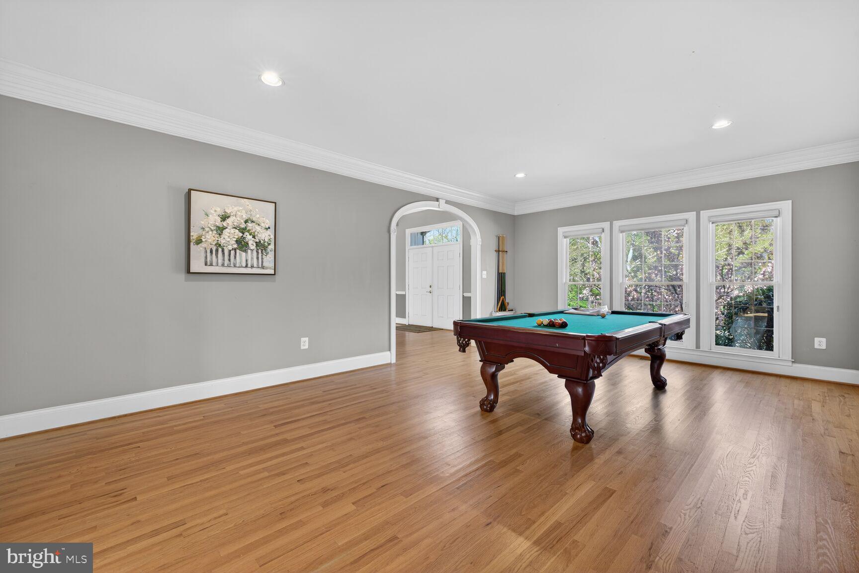 BROWNSTOWN ESTATES - Residential