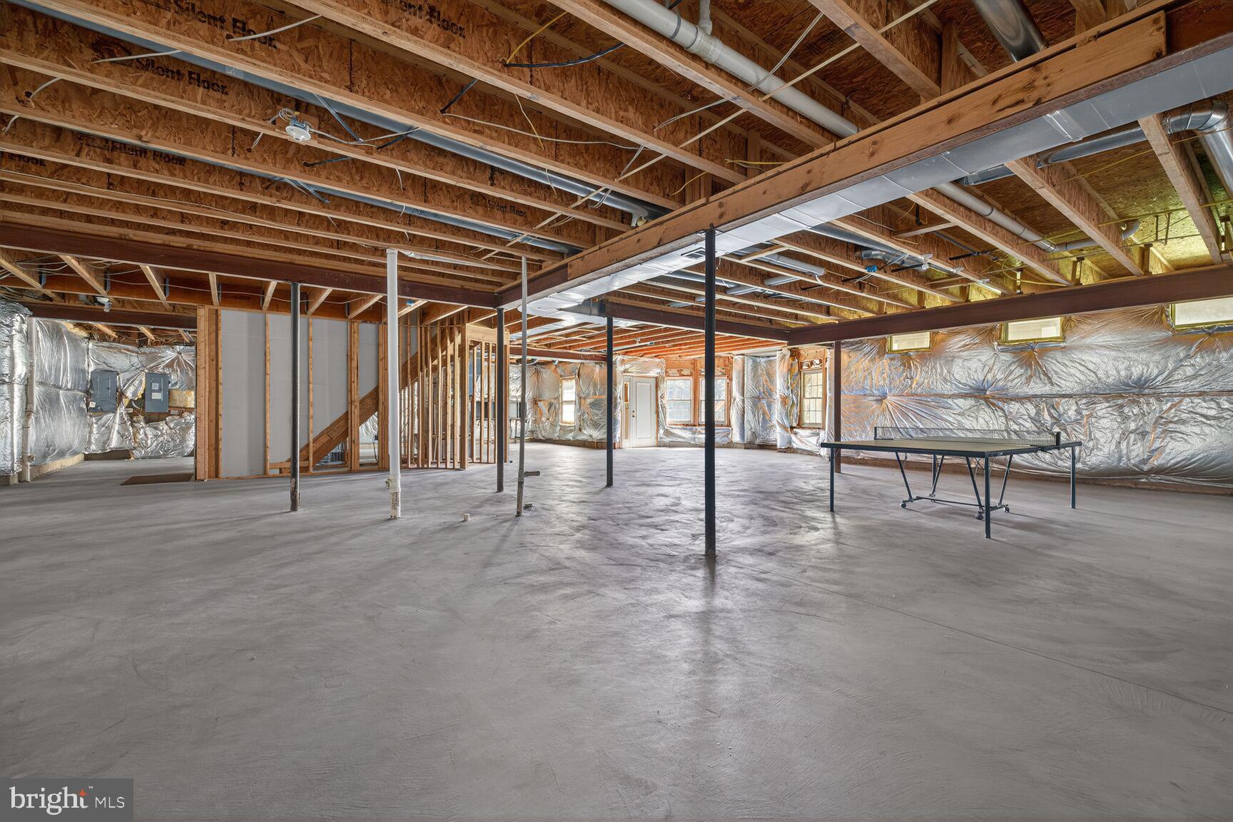 BROWNSTOWN ESTATES - Residential