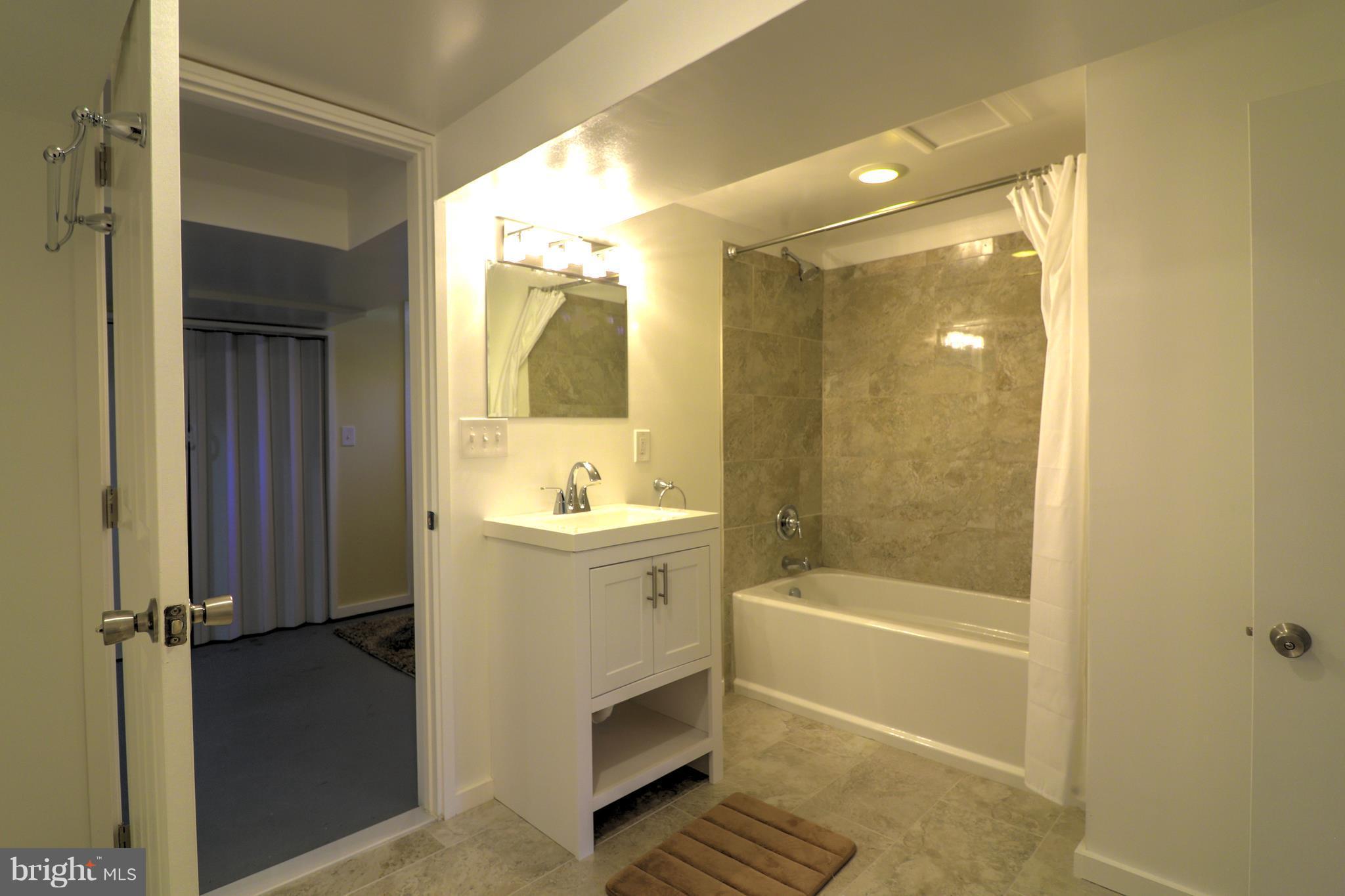 GREGORY HEIGHTS - Residential