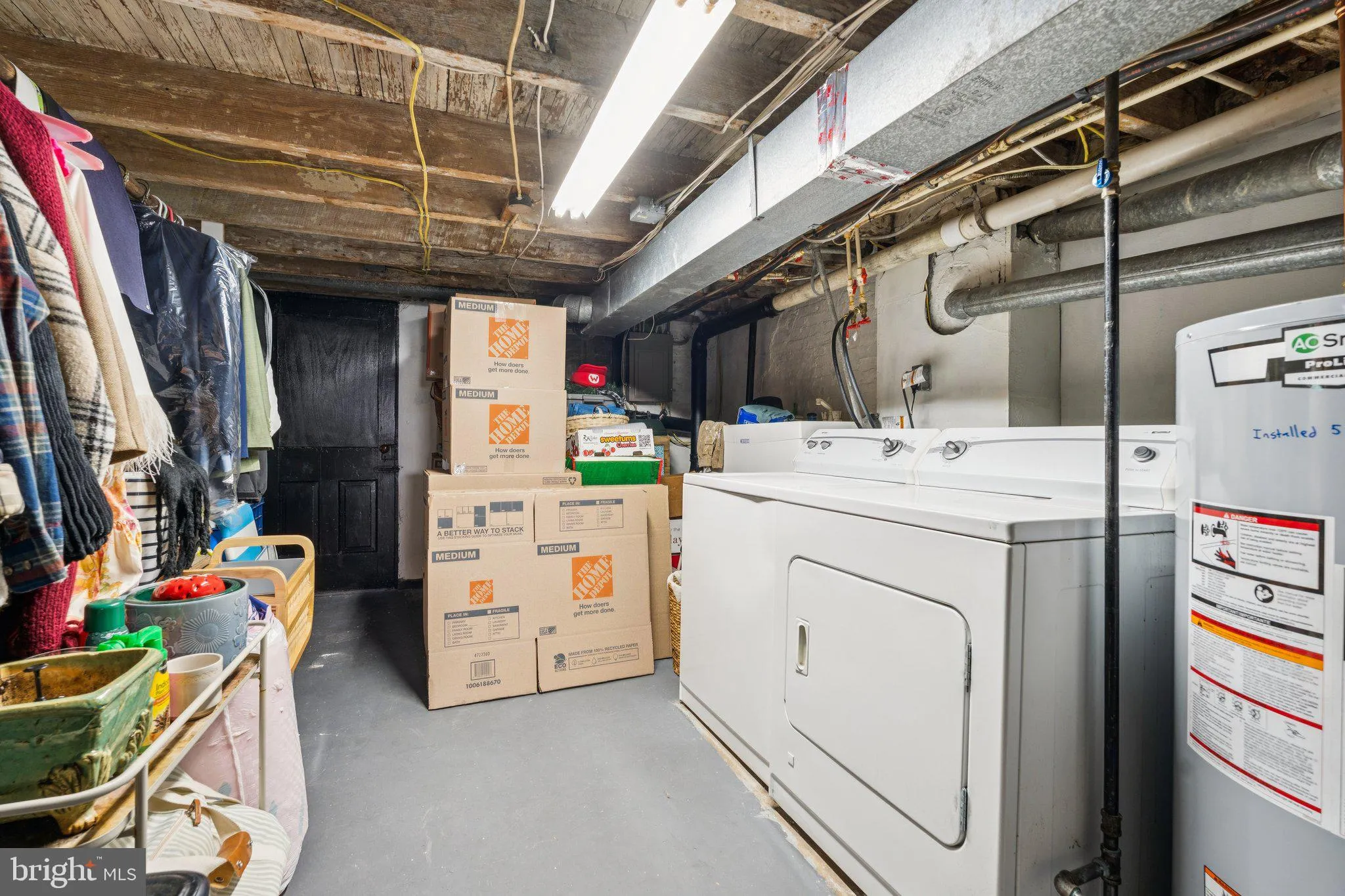 Baltimore, Maryland 21224, United States, 2 Bedrooms Bedrooms, ,1 BathroomBathrooms,Residential,Pending,181310