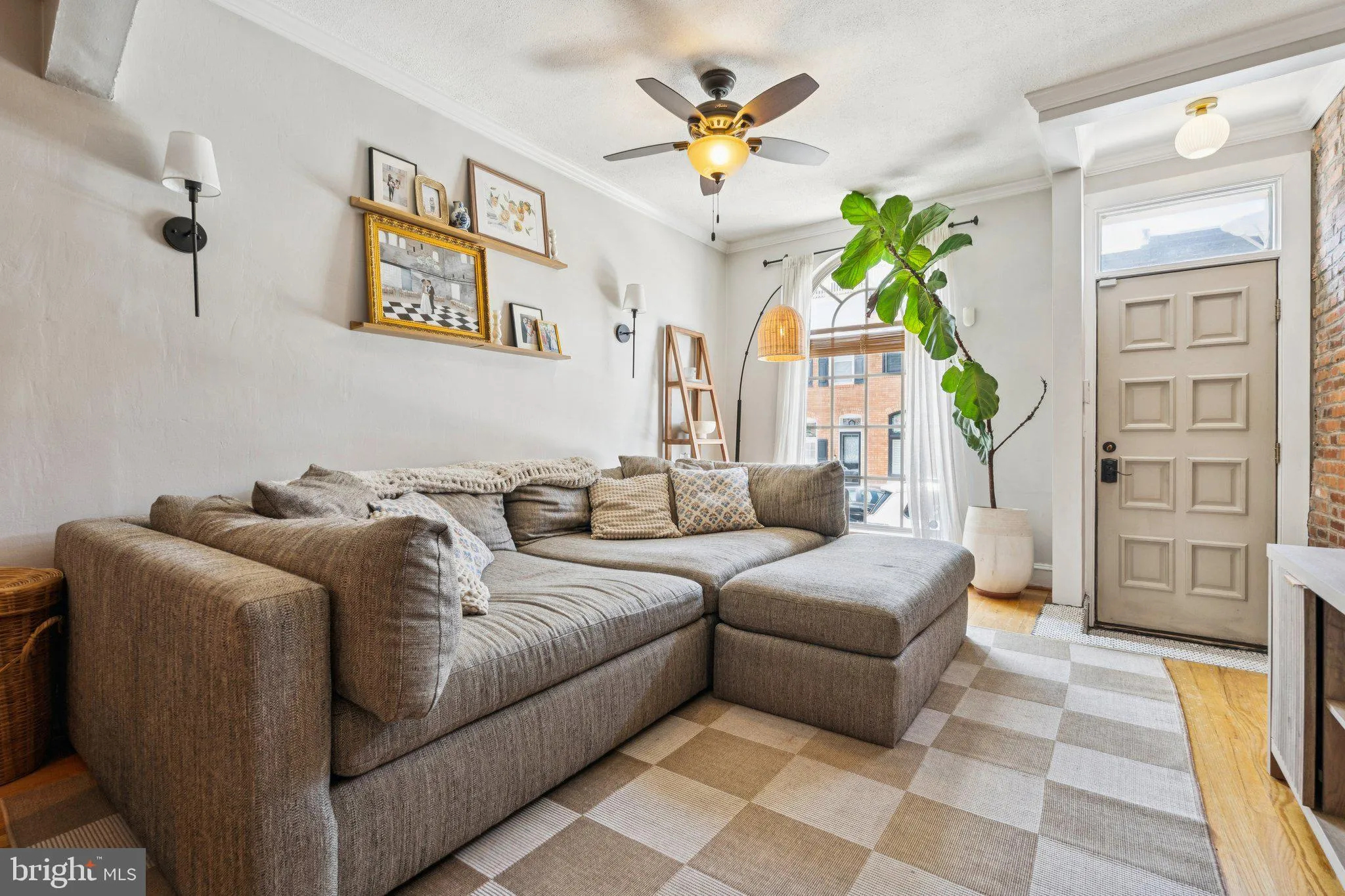 Baltimore, Maryland 21224, United States, 2 Bedrooms Bedrooms, ,1 BathroomBathrooms,Residential,Pending,181310