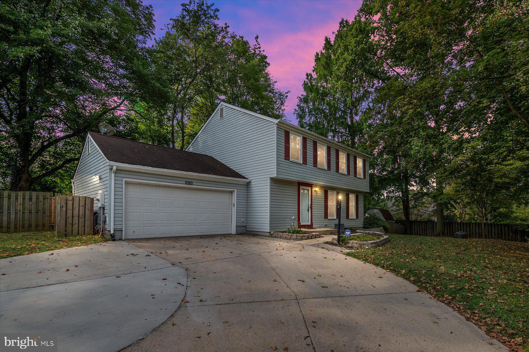 VILLAGE OF OWEN BROWN - Residential