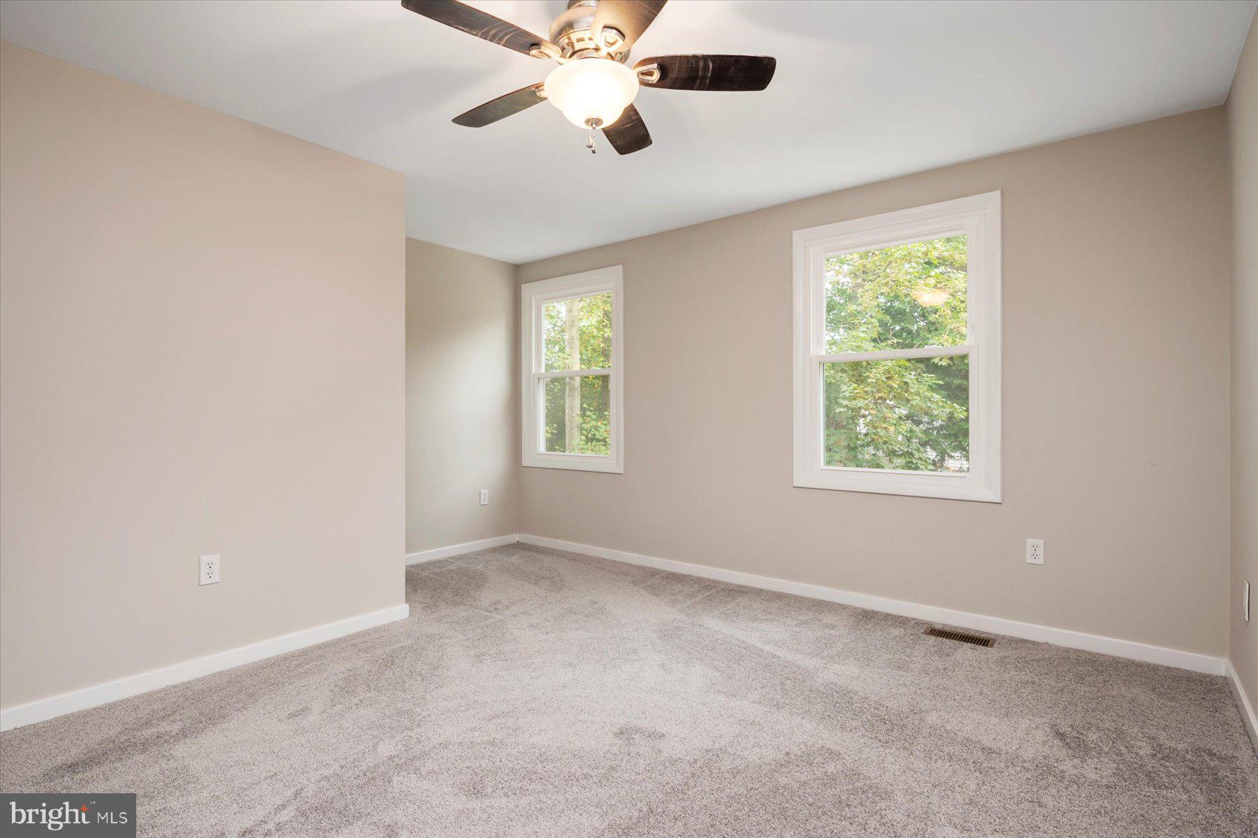 VILLAGE OF OWEN BROWN - Residential