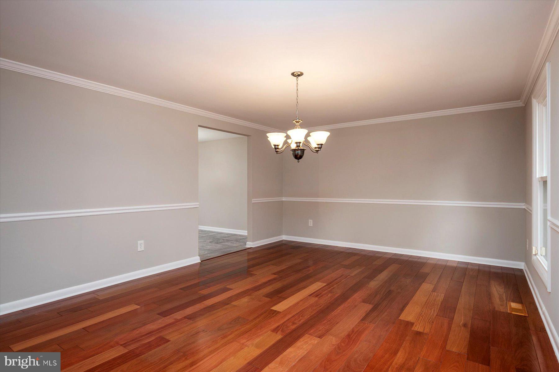 VILLAGE OF OWEN BROWN - Residential