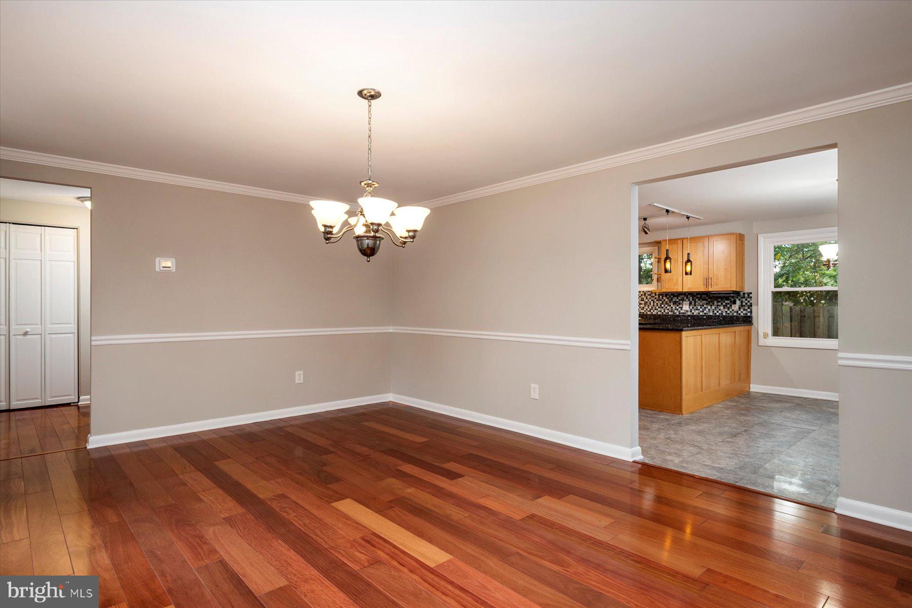 VILLAGE OF OWEN BROWN - Residential