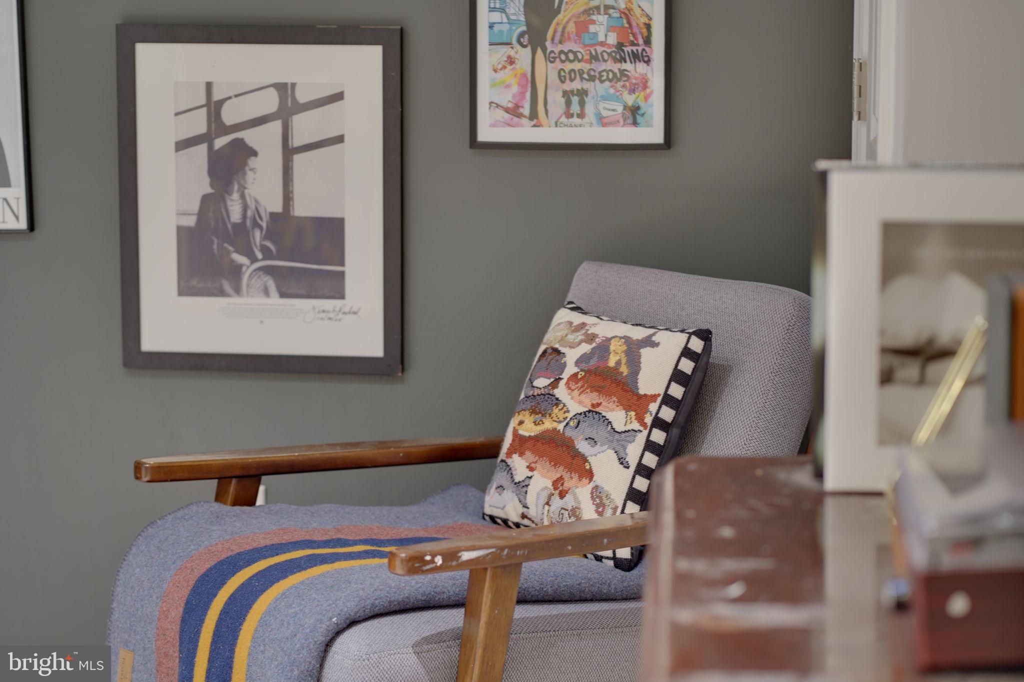 BUCKNELL MANOR - Residential