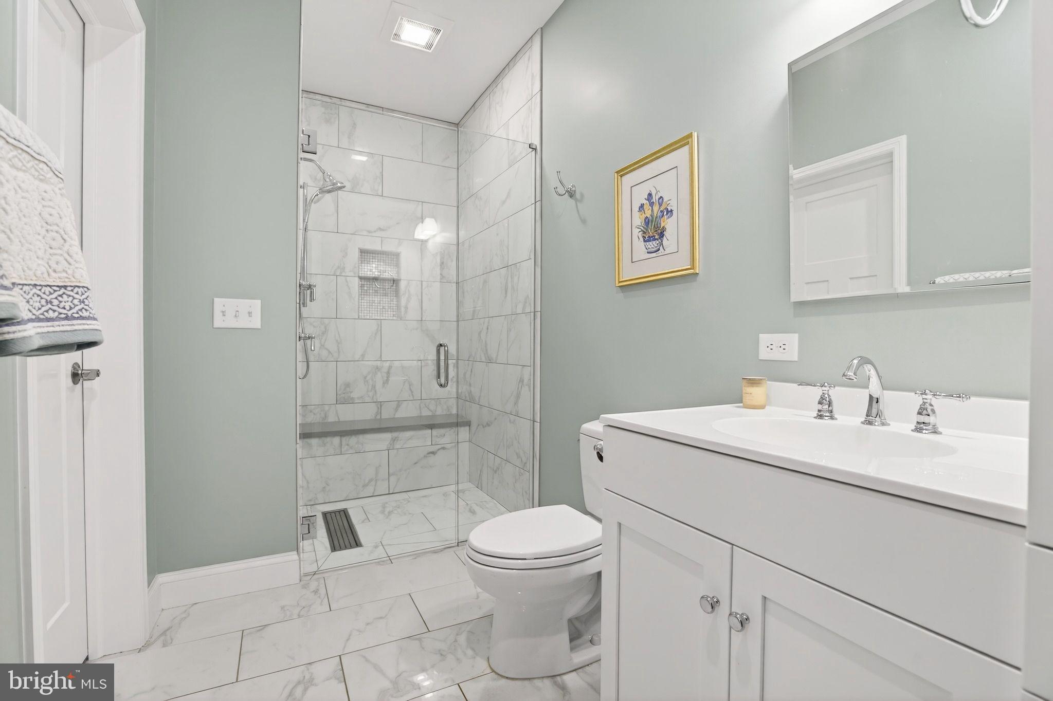 SCHOOL LANE HILLS - Residential