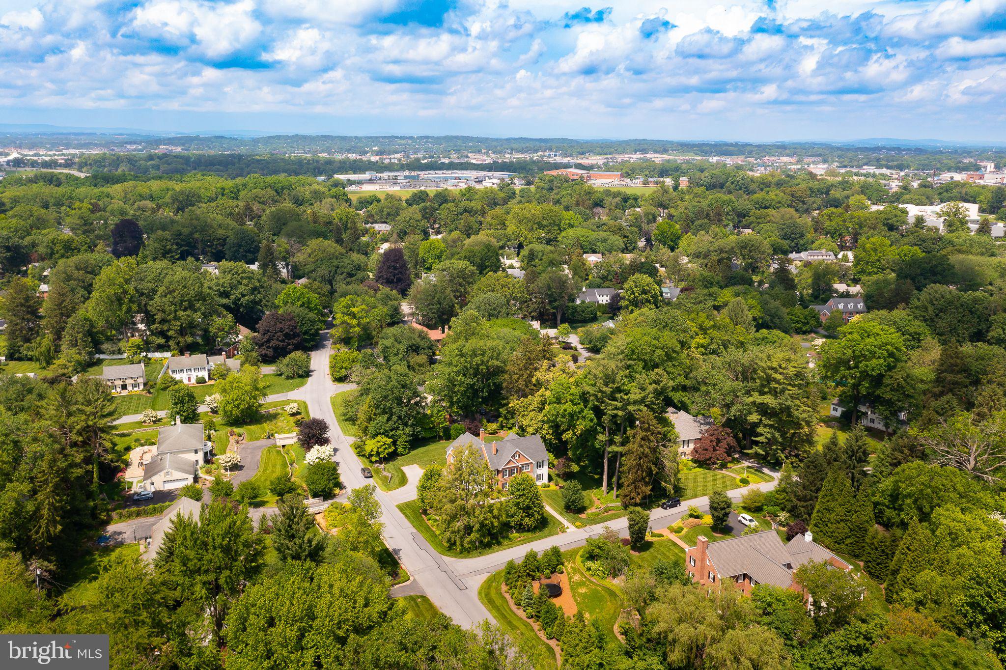 SCHOOL LANE HILLS - Residential