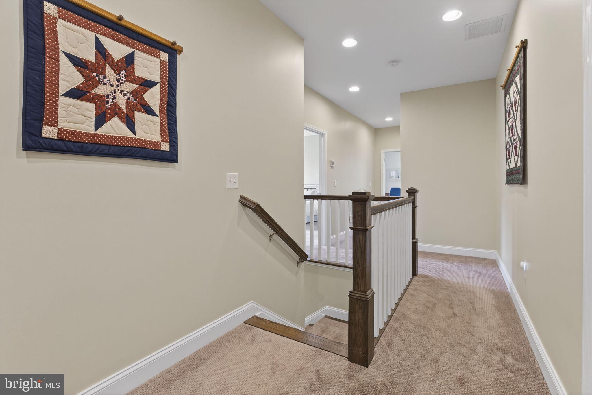 SCHOOL LANE HILLS - Residential