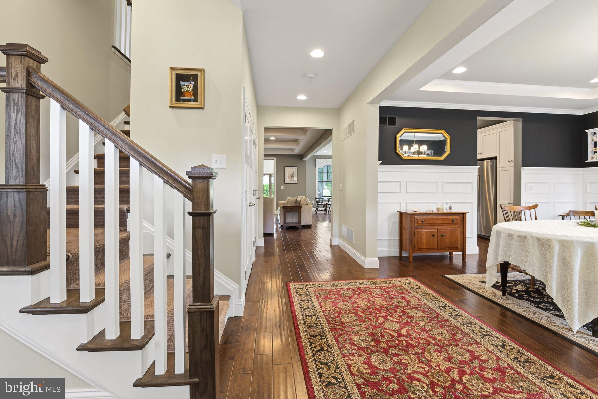 SCHOOL LANE HILLS - Residential