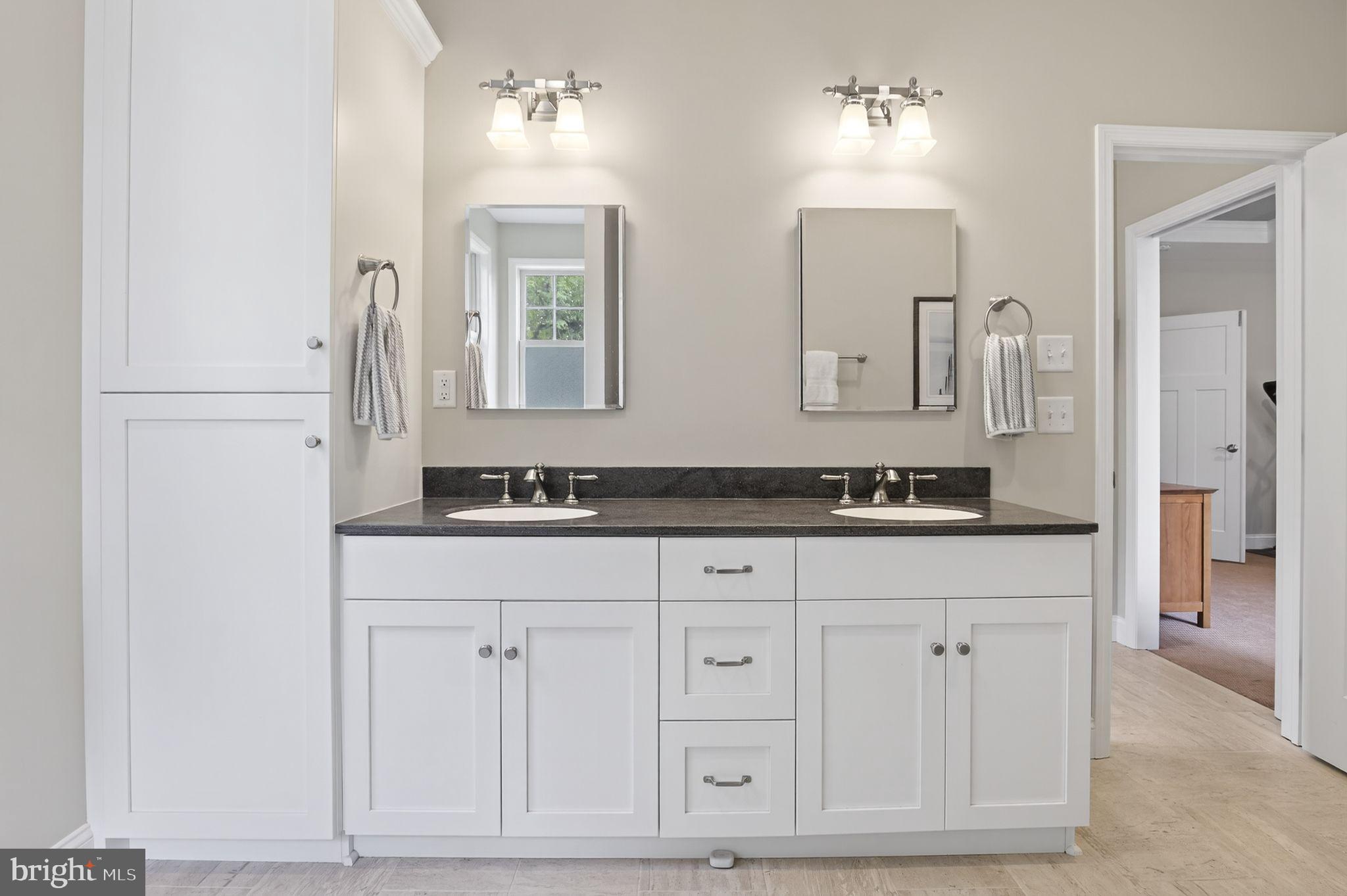 SCHOOL LANE HILLS - Residential