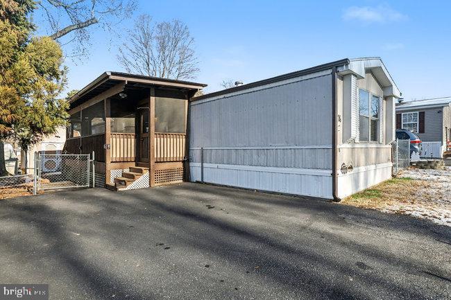 HIDDEN VALLEY - Residential