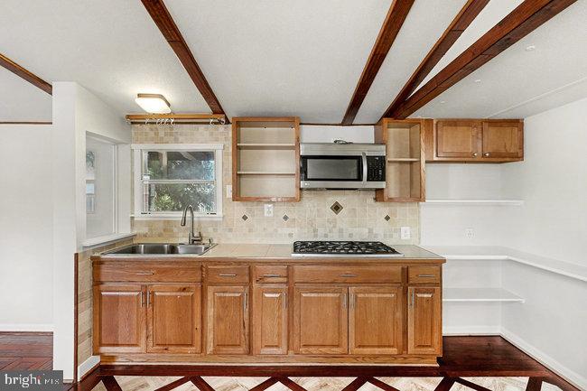 HIDDEN VALLEY - Residential