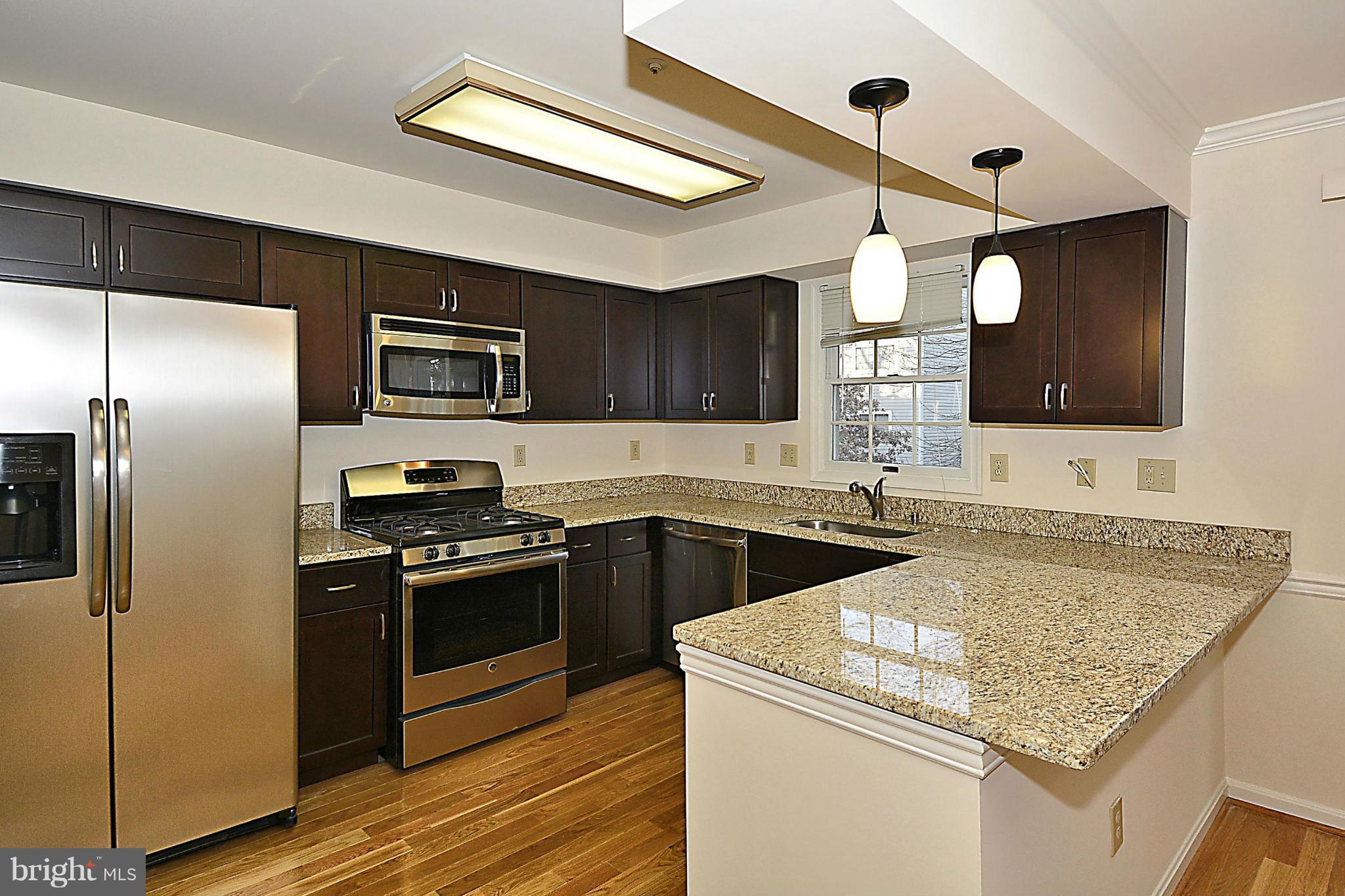 GATEWAY COMMONS - Residential