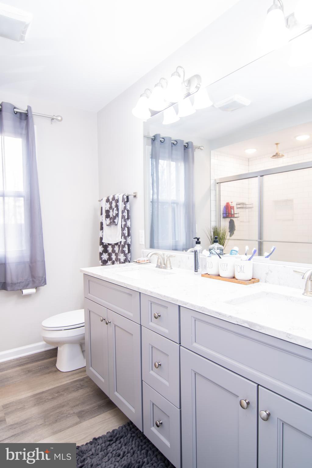 CHESTNUT HILL ESTATES - Residential