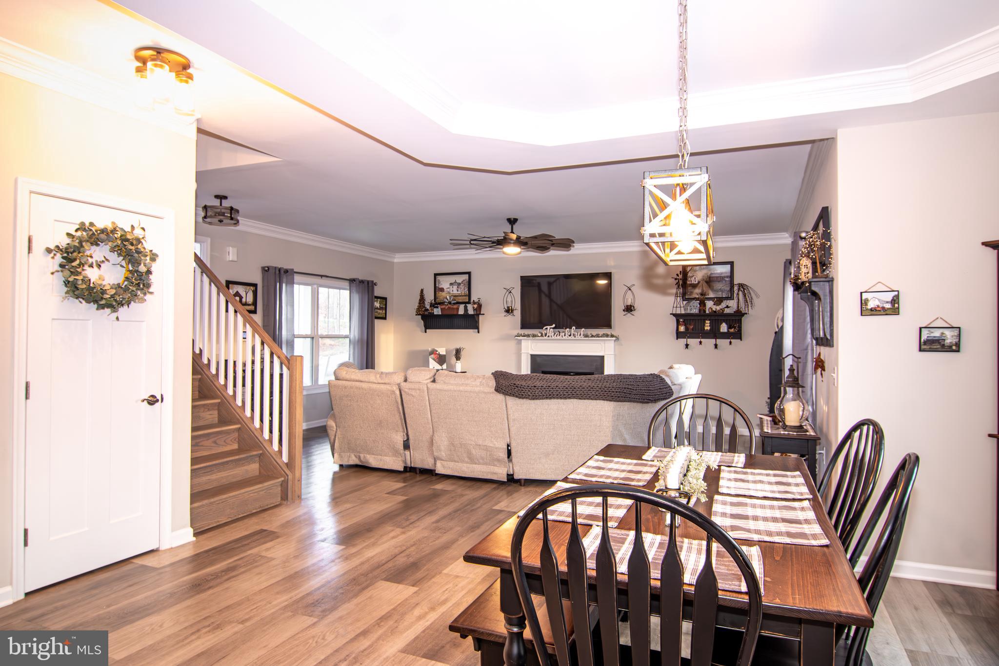 CHESTNUT HILL ESTATES - Residential